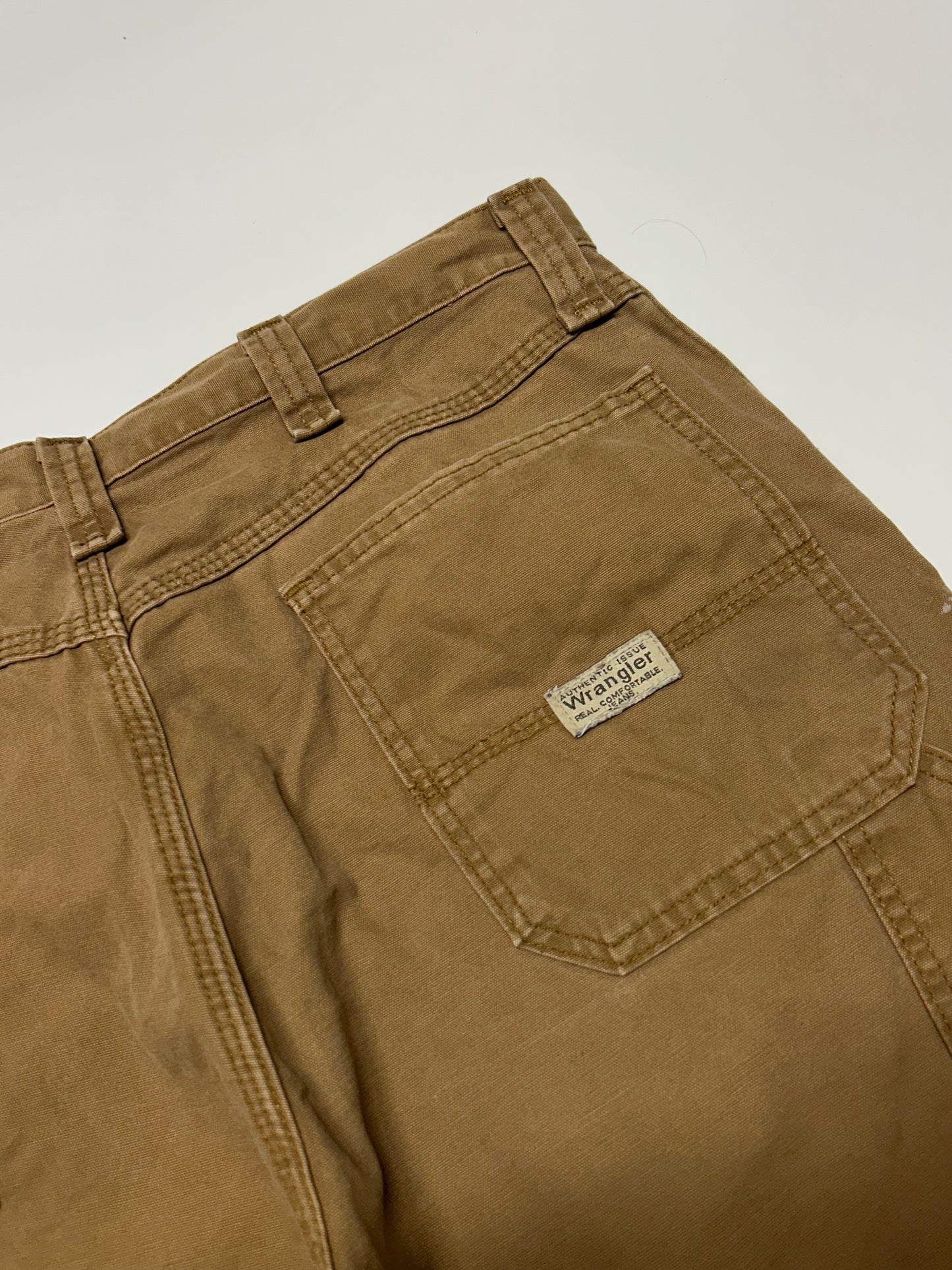 Vintage Wrangler carpenter shorts (W34)