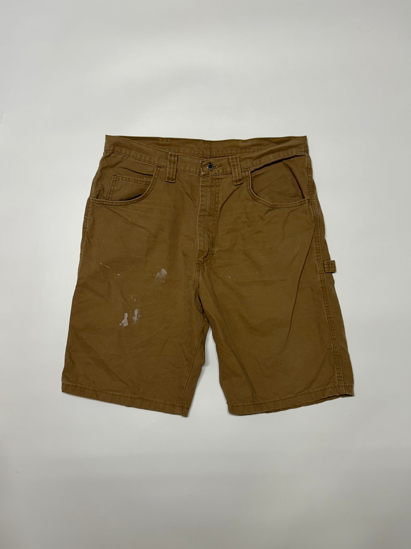 Vintage Wrangler carpenter shorts (W34)