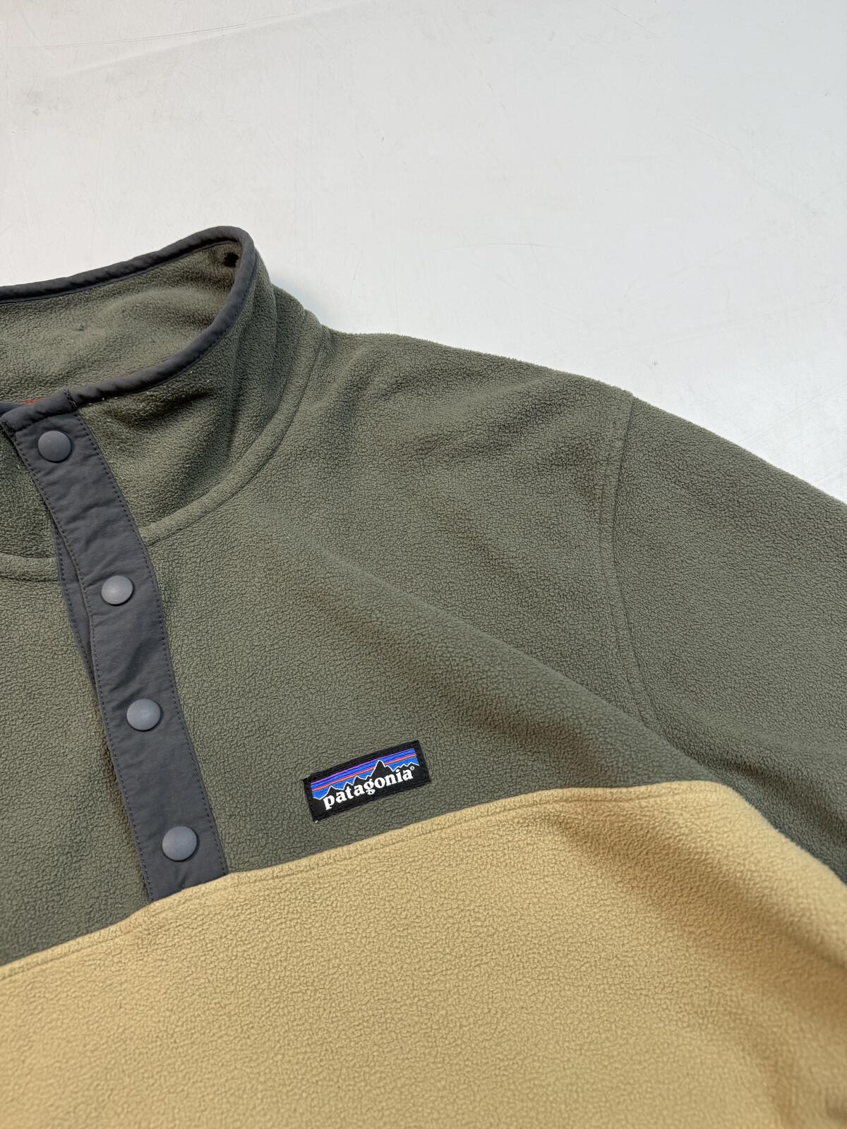 Patagonia micro d t snap fleece (XL)