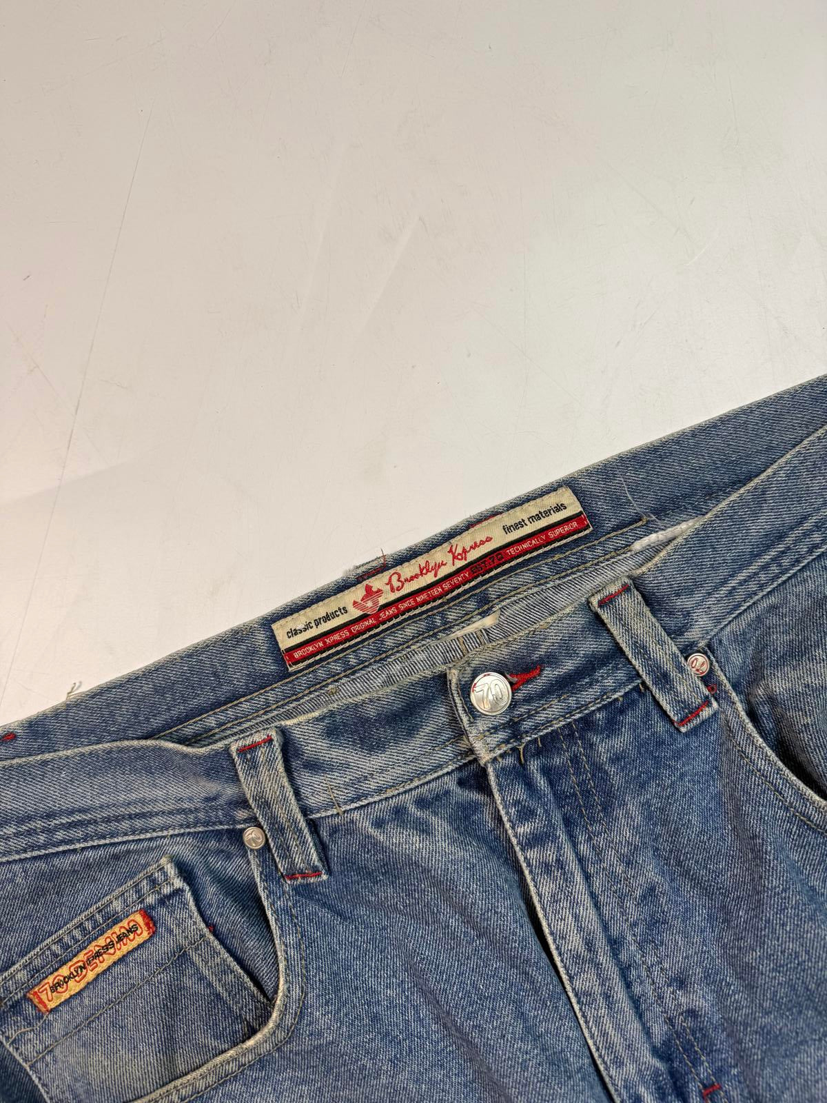 Vintage Brooklyn express baggy hip hop jeans (W34)