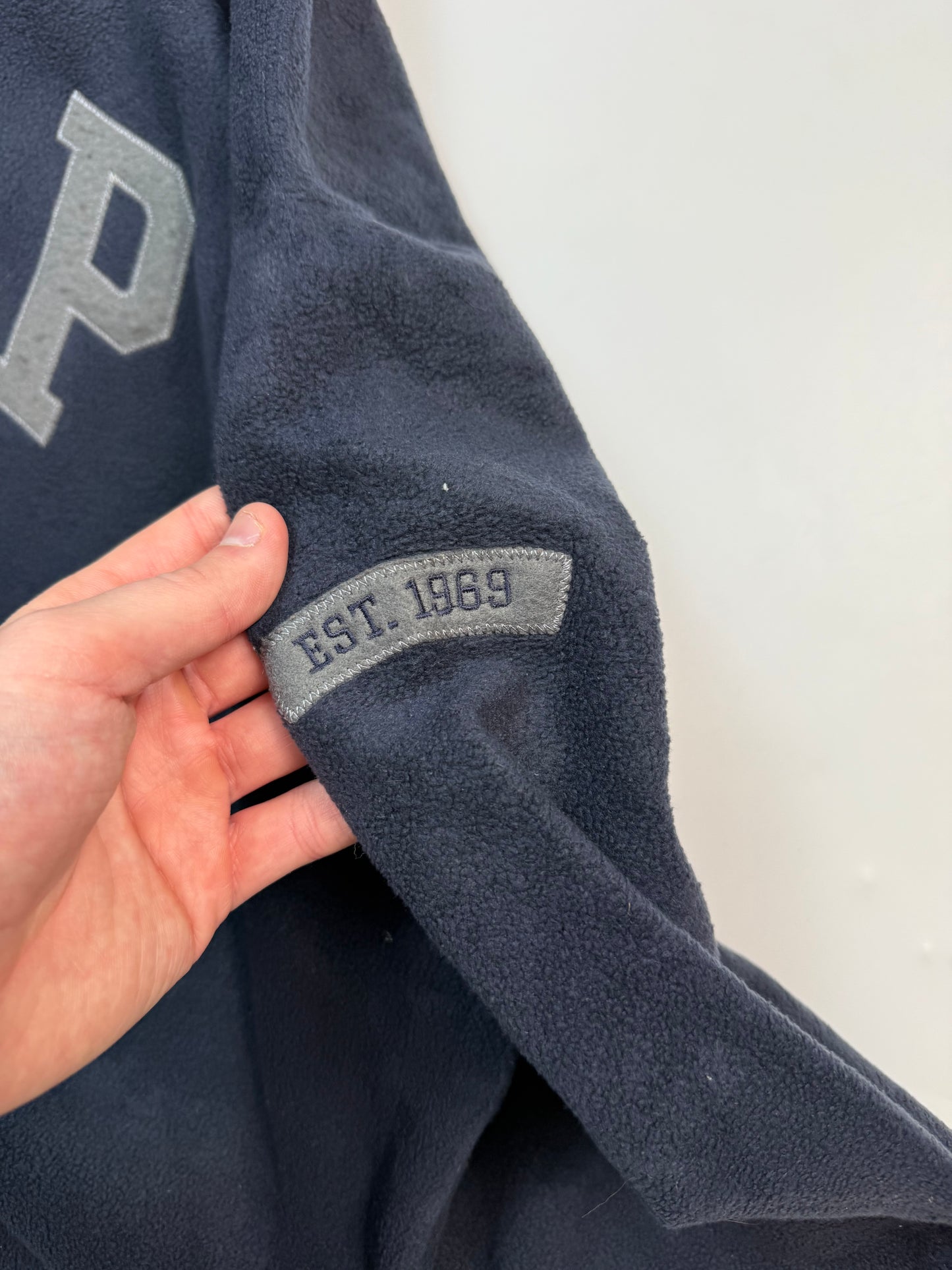 Vintage 90s GAP spell out fleece hoodie (XL)