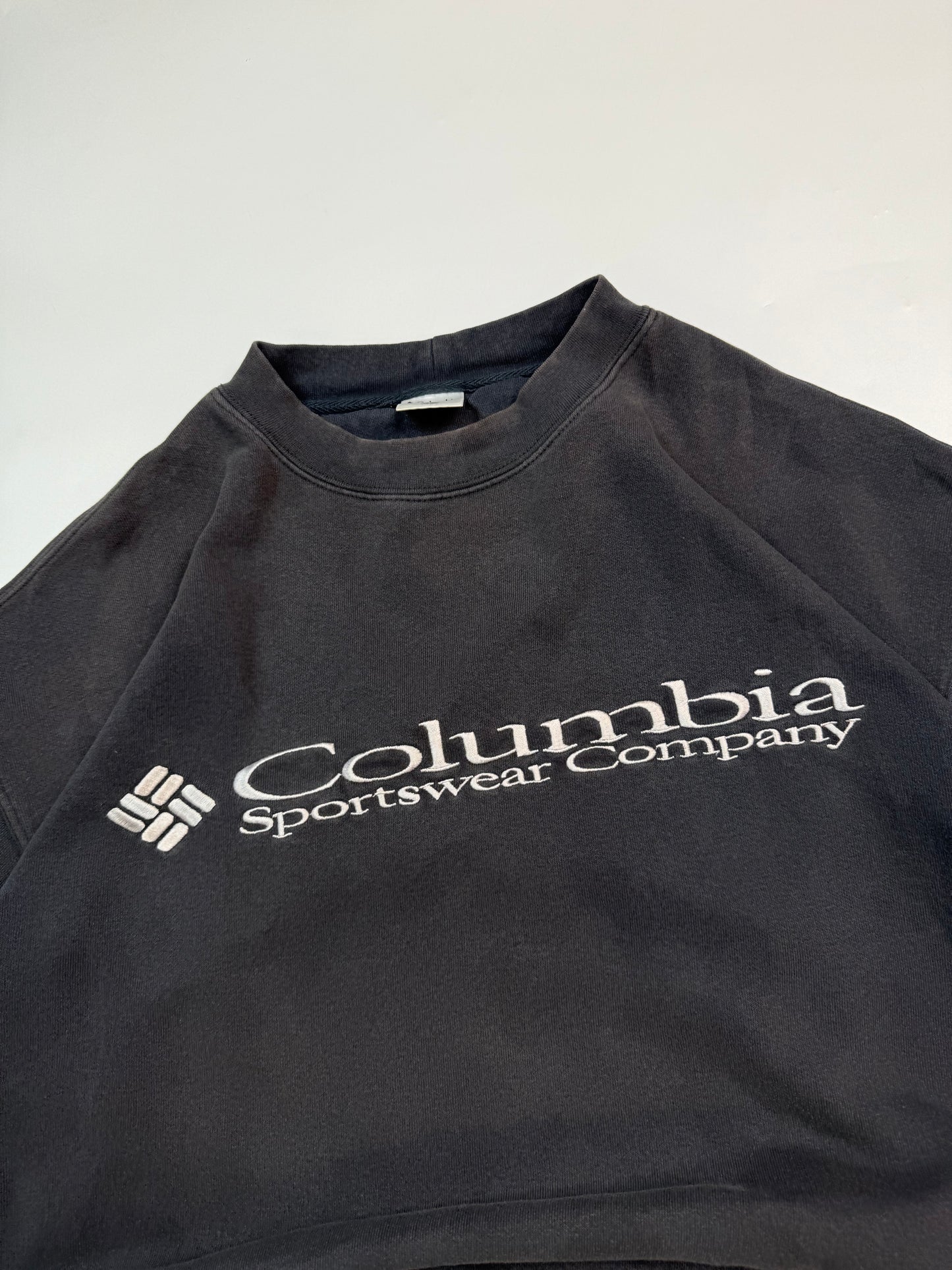 Vintage Columbia spell out sweatshirt (L)