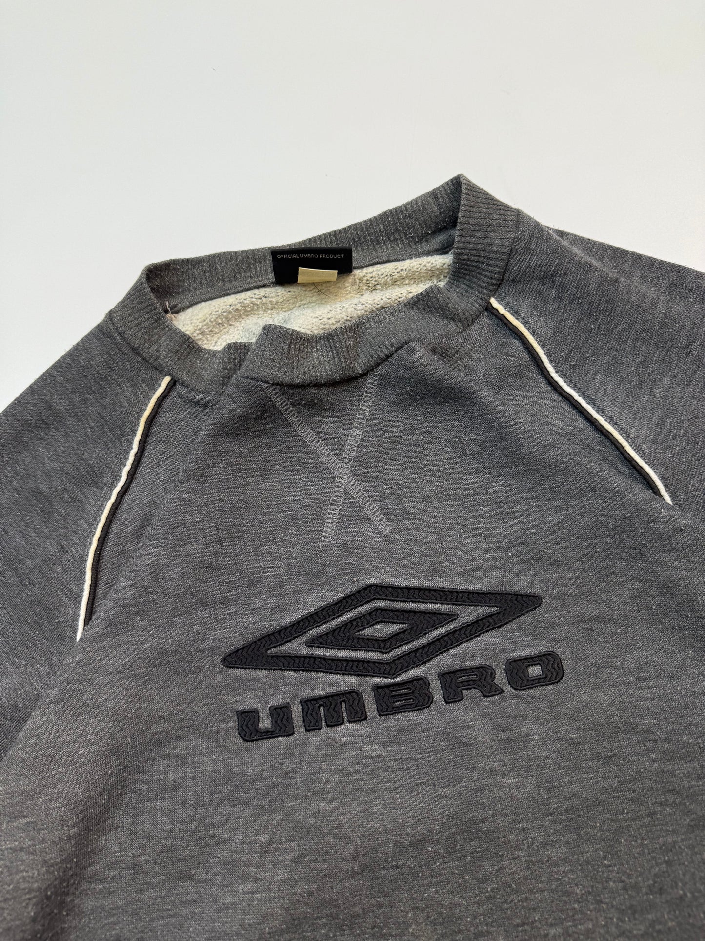 Vintage Umbro centre logo sweatshirt (L)