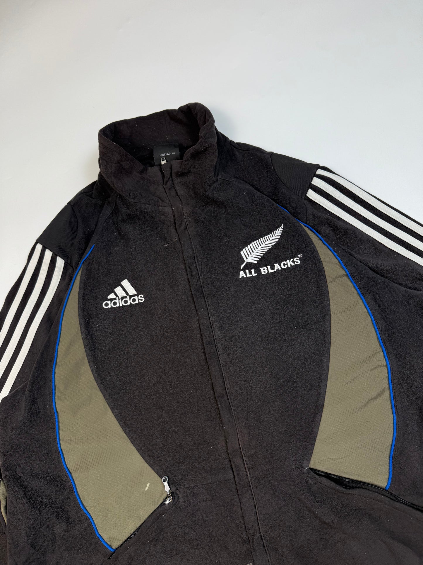 Vintage New Zealand 2007-09 Adidas rugby fleece (L)