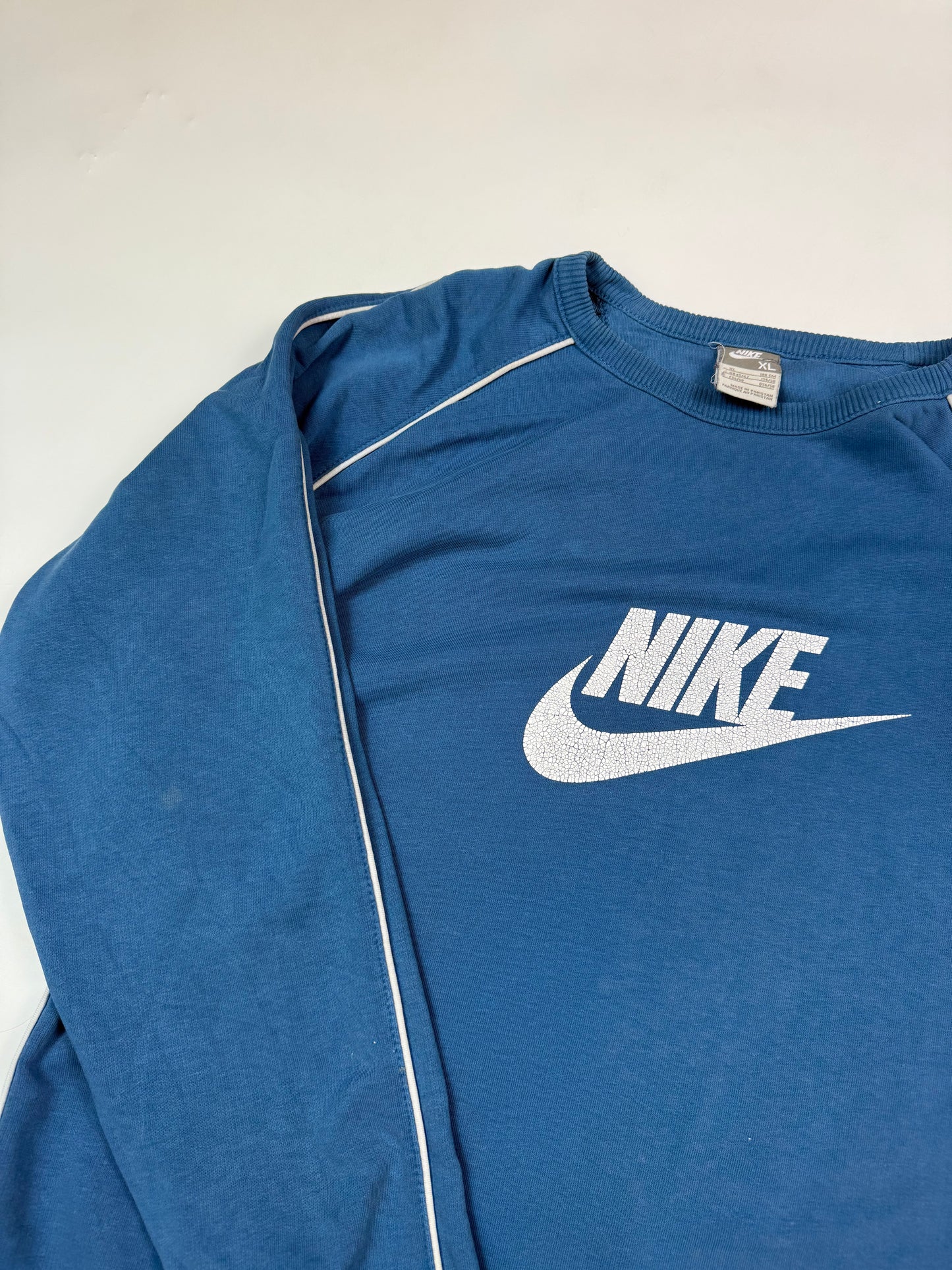 Vintage Nike spell out sweatshirt (XL)