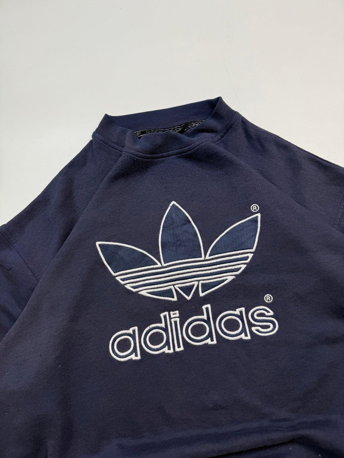 Vintage 90s Adidas originals centre logo sweatshirt (M)