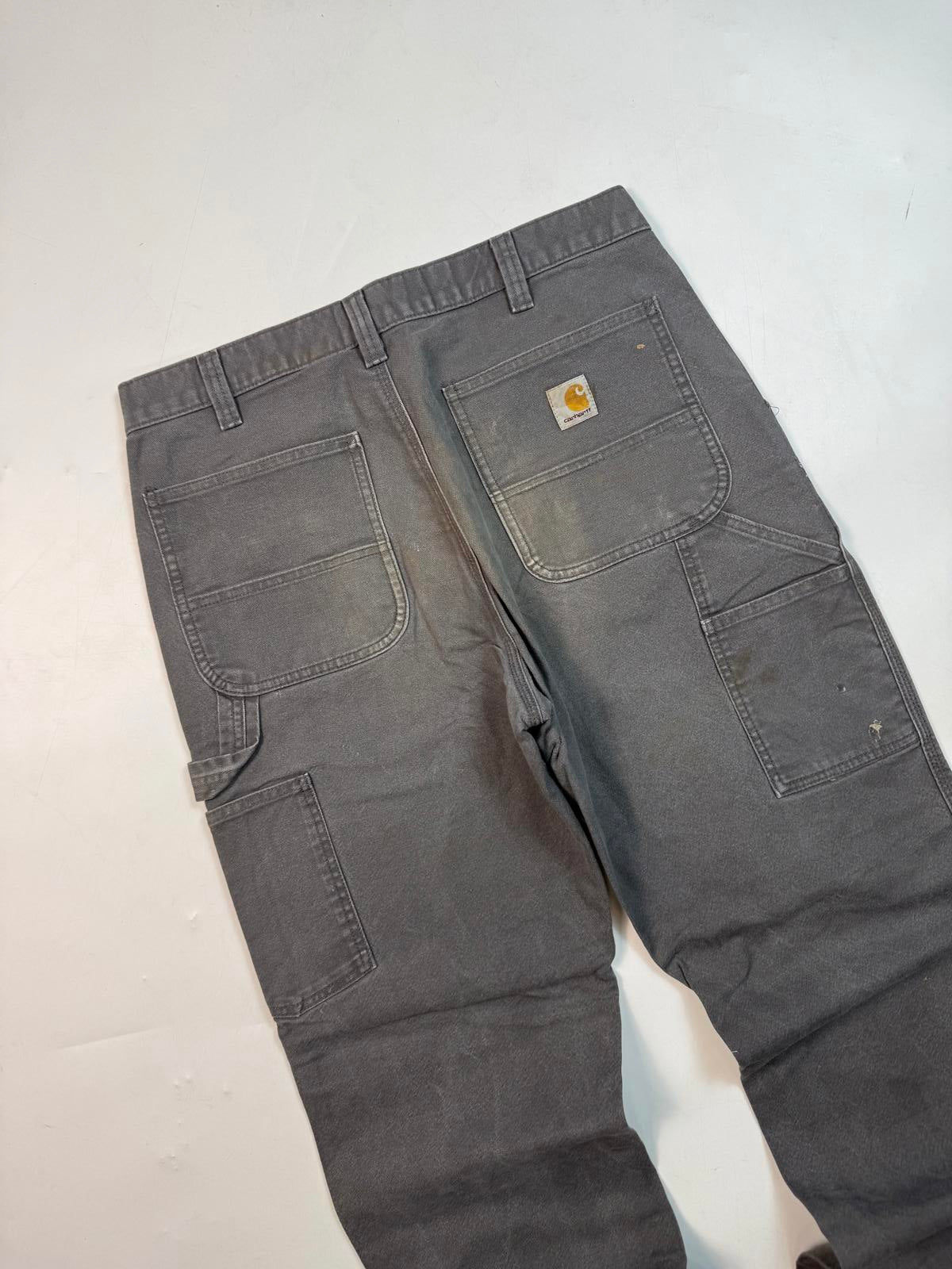 Carhartt baggy carpenter pants (W34)