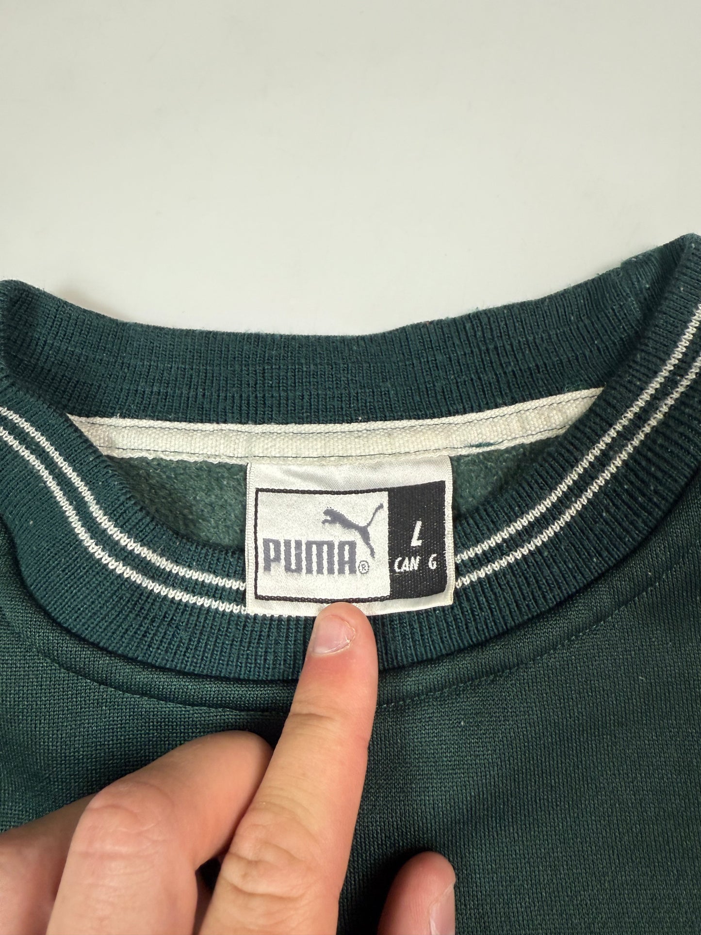 Vintage Puma colour block sweatshirt (L)