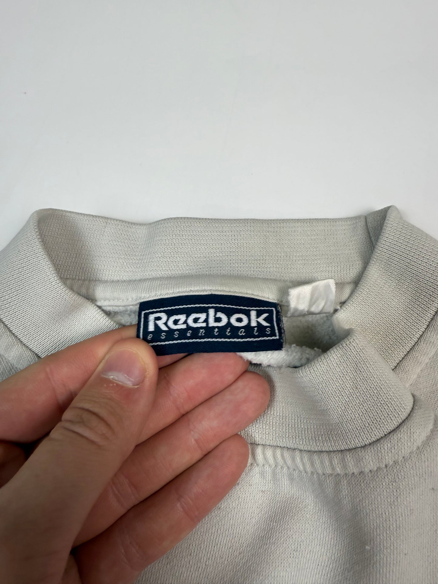 Vintage 90s Reebok spell out sweatshirt (M)