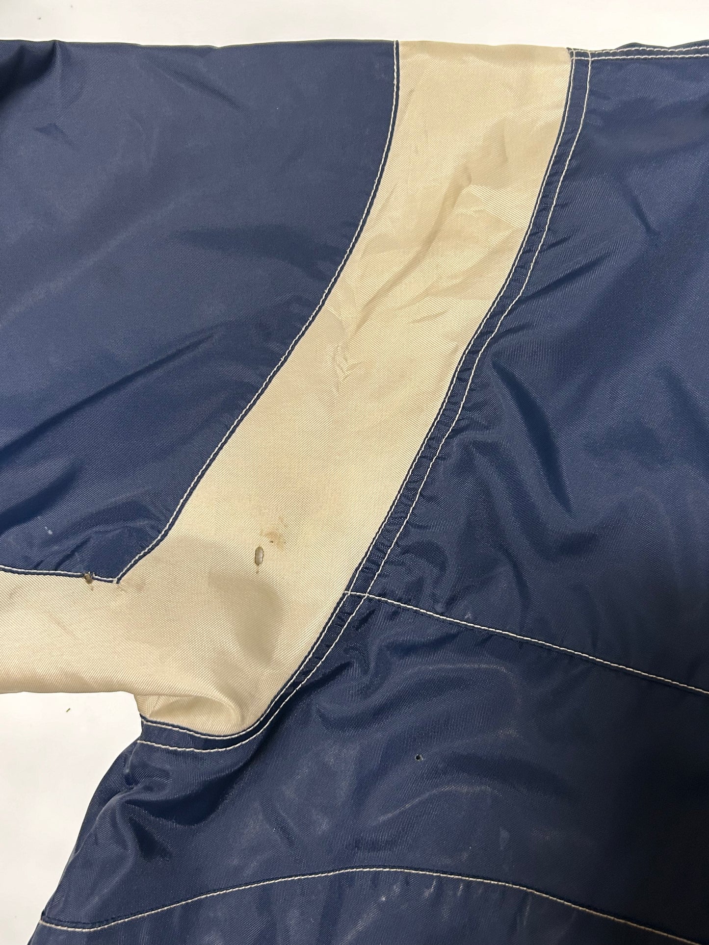 Vintage 90s Nike spell out anorak jacket (L)