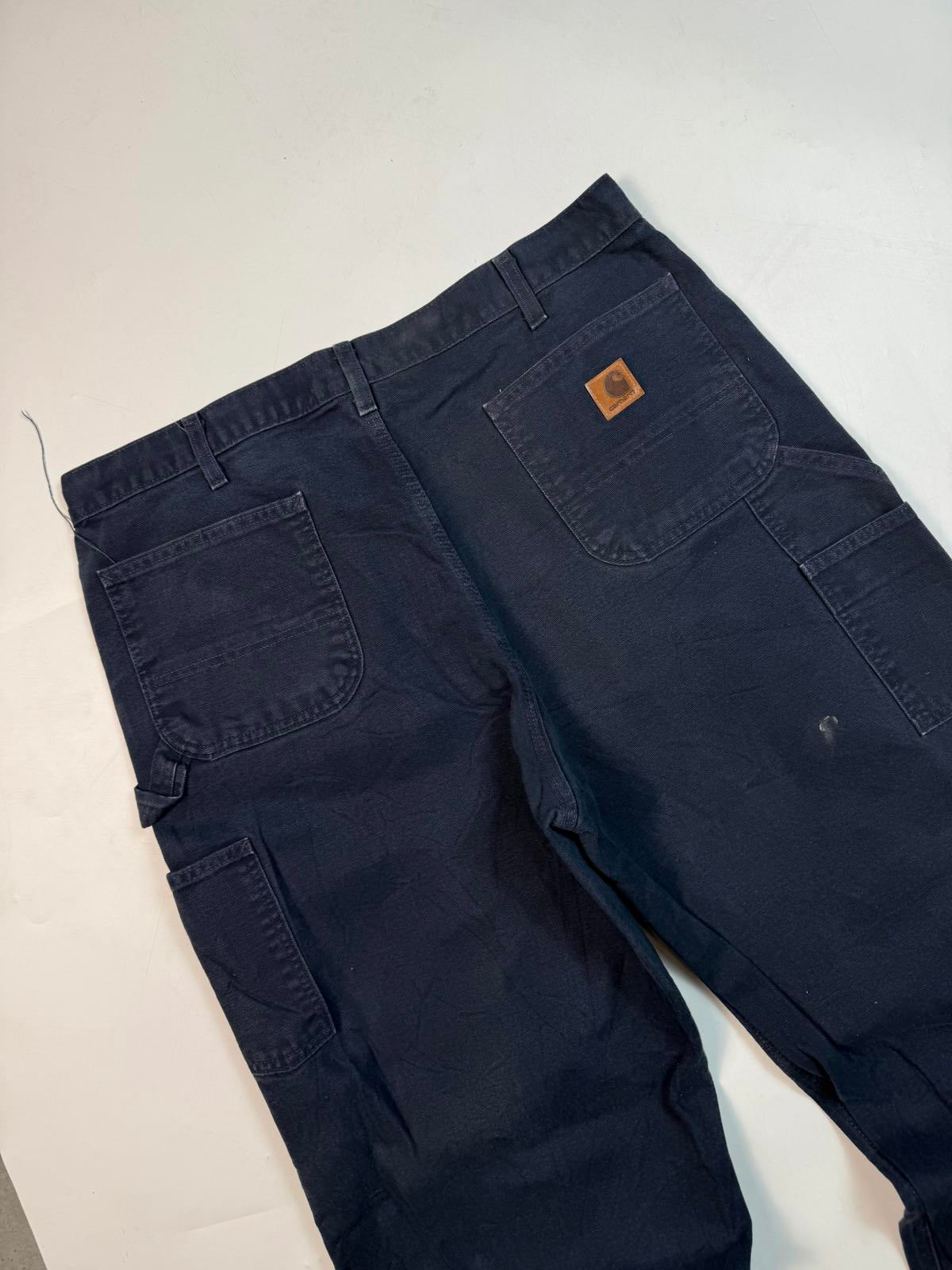Carhartt baggy carpenter pants (W38)