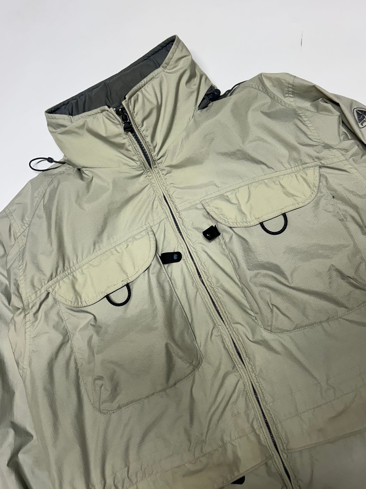 Vintage Nike ACG storm jacket (M)