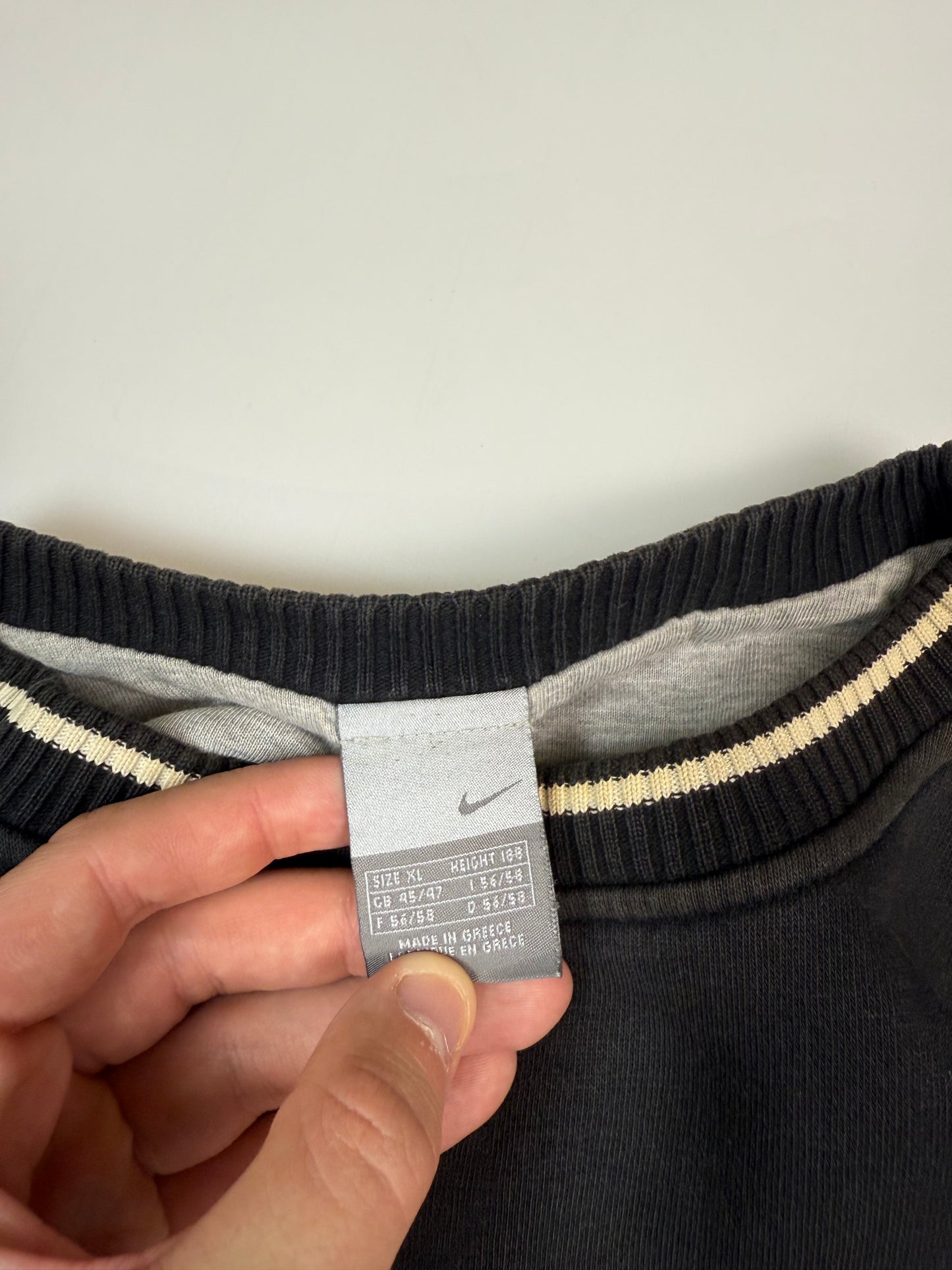 Vintage Nike centre swoosh sweatshirt (XL)