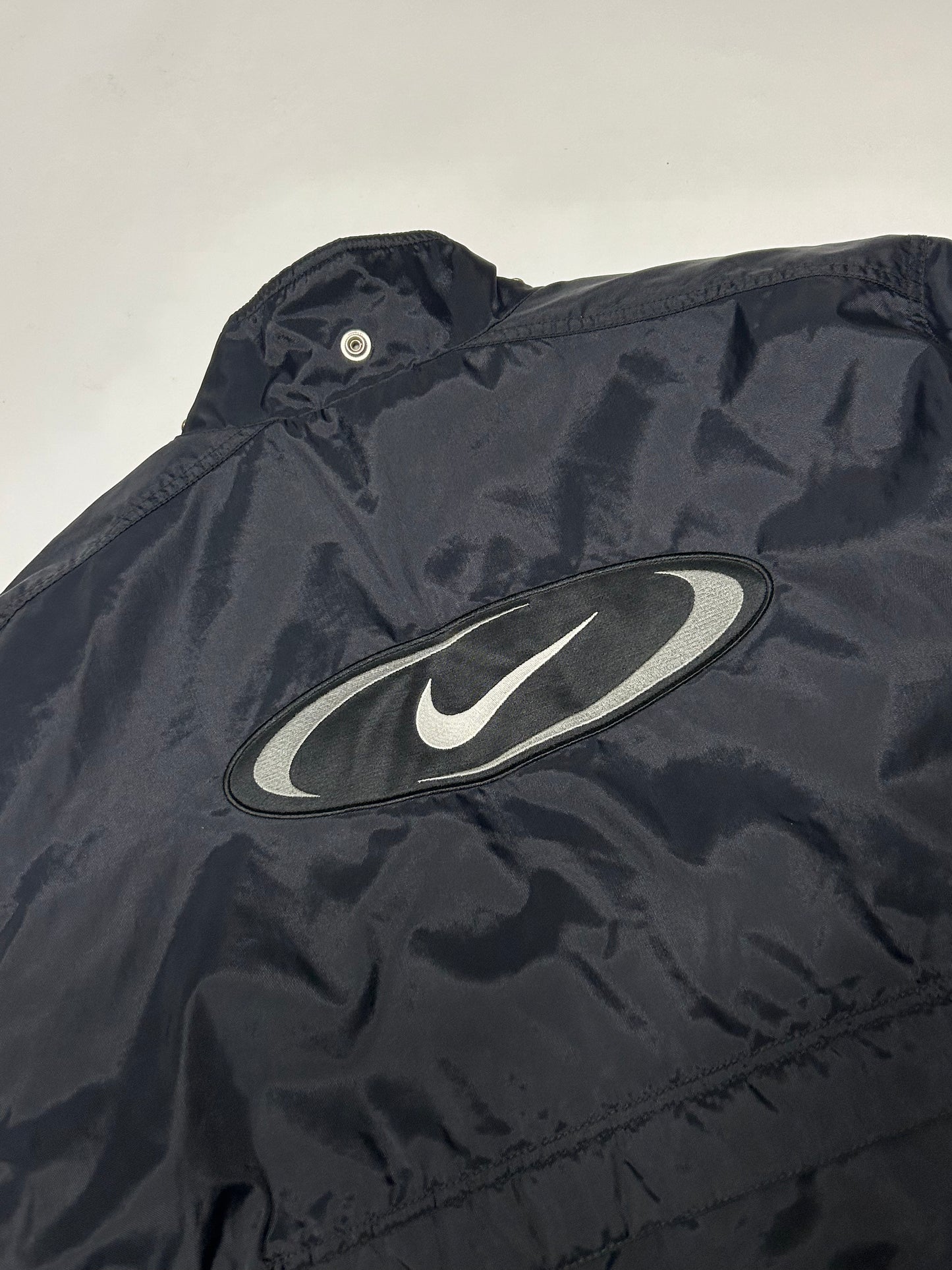 Vintage 90s Nike backswoosh jacket (L)