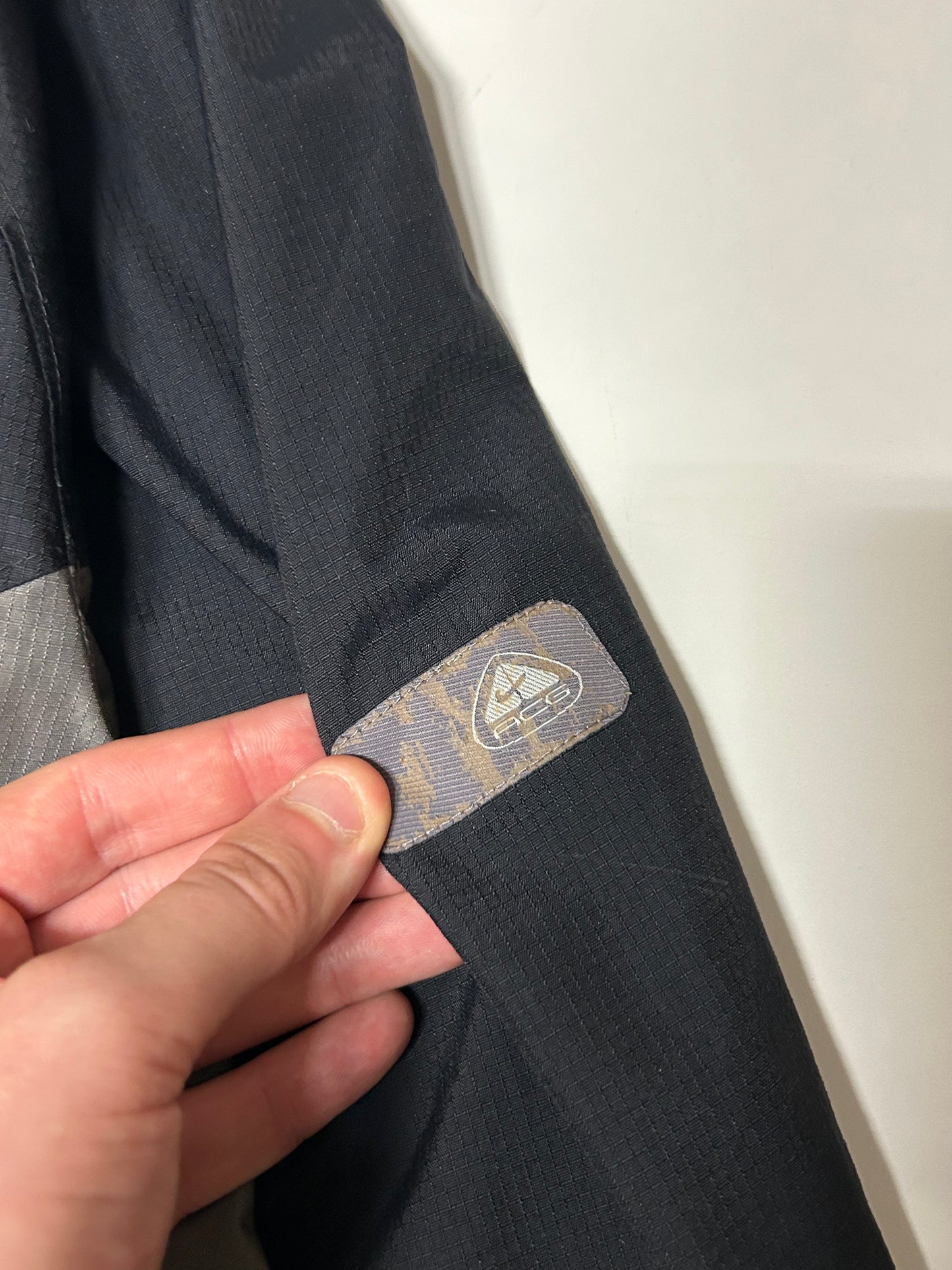 Vintage Nike ACG rain jacket (M)