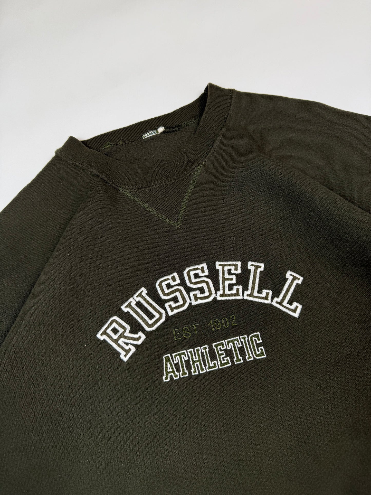 Vintage Russell athletic spell out sweatshirt (L)