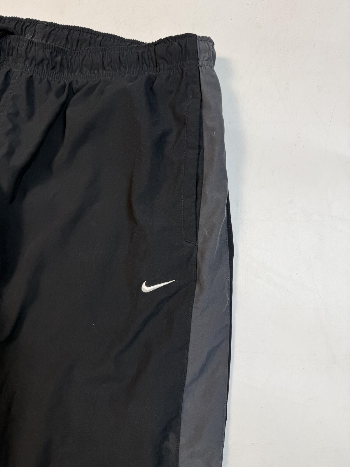 Vintage Y2K Nike side stripe baggy track pants (XXL)