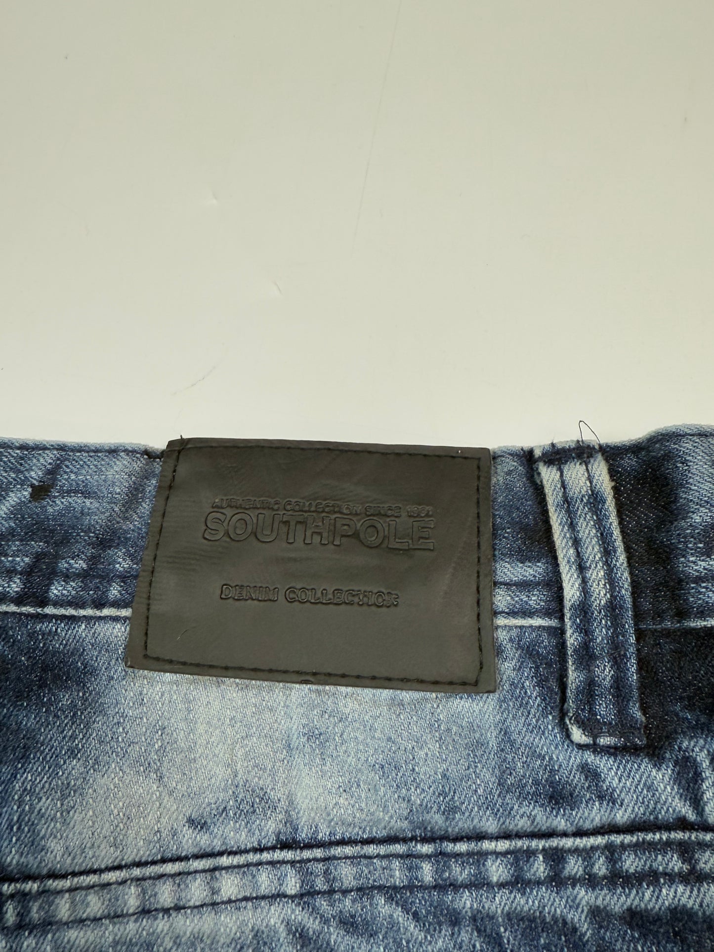 Vintage South Pole ripped baggy jeans (W40)