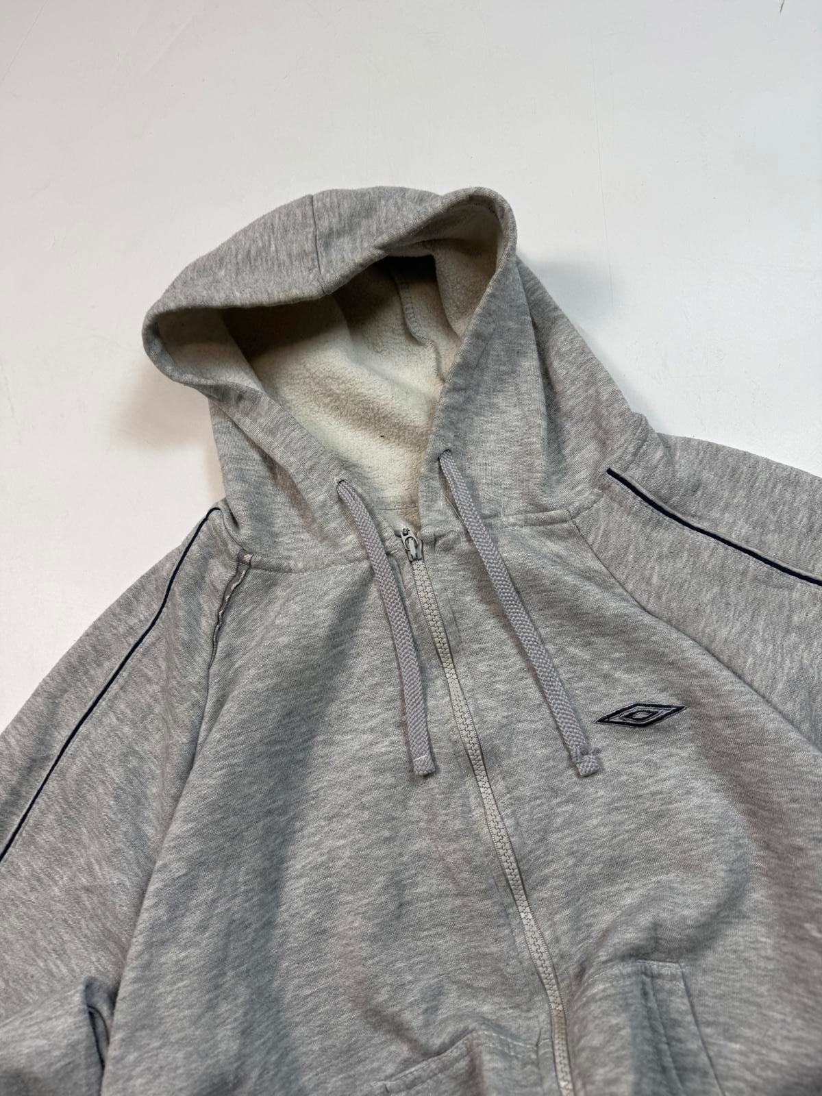 Vintage Y2K Umbro zip up hoodie (M)