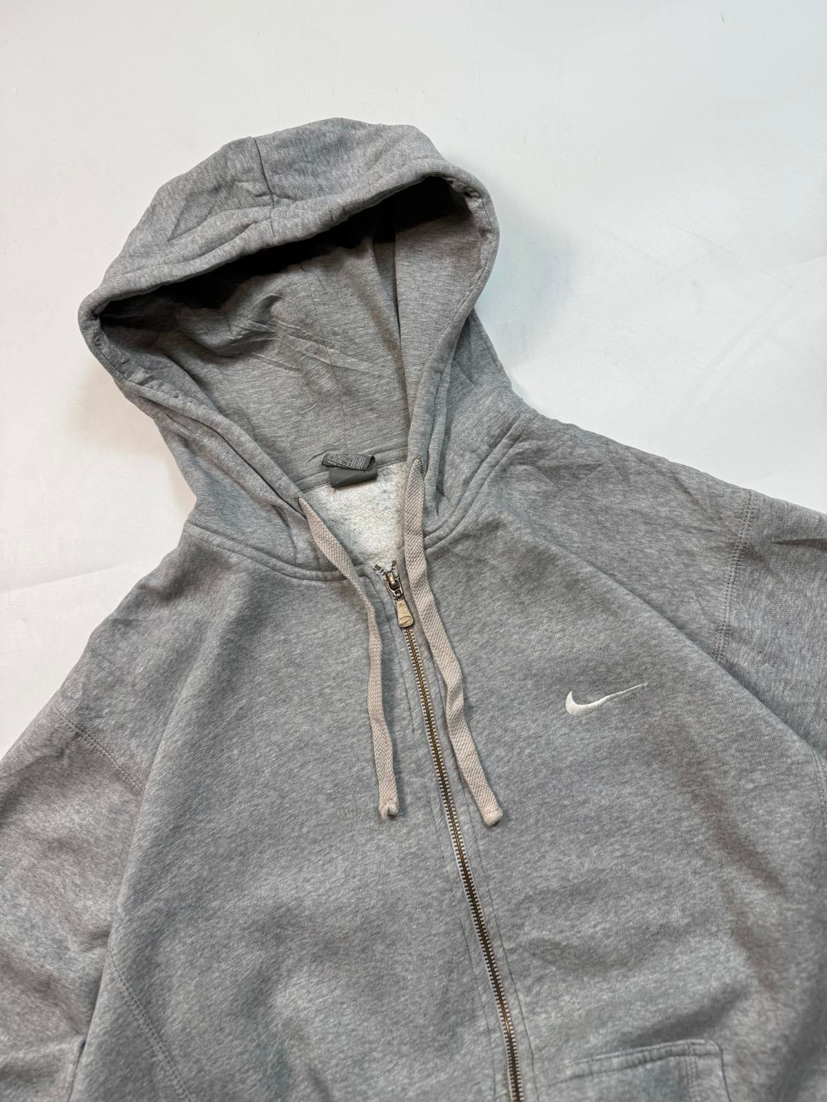 Vintage Nike mini swoosh zip up hoodie (L)