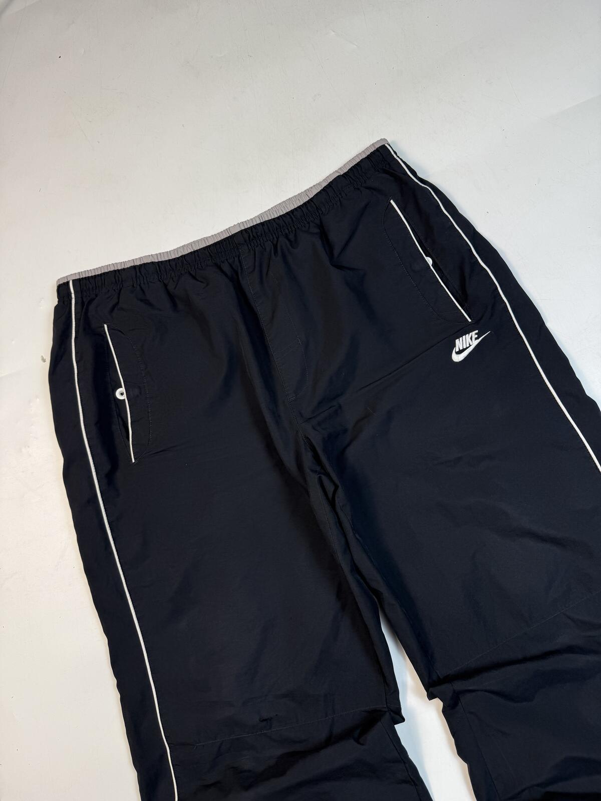 Vintage Y2K Nike sporting excellence baggy track pants (XL)
