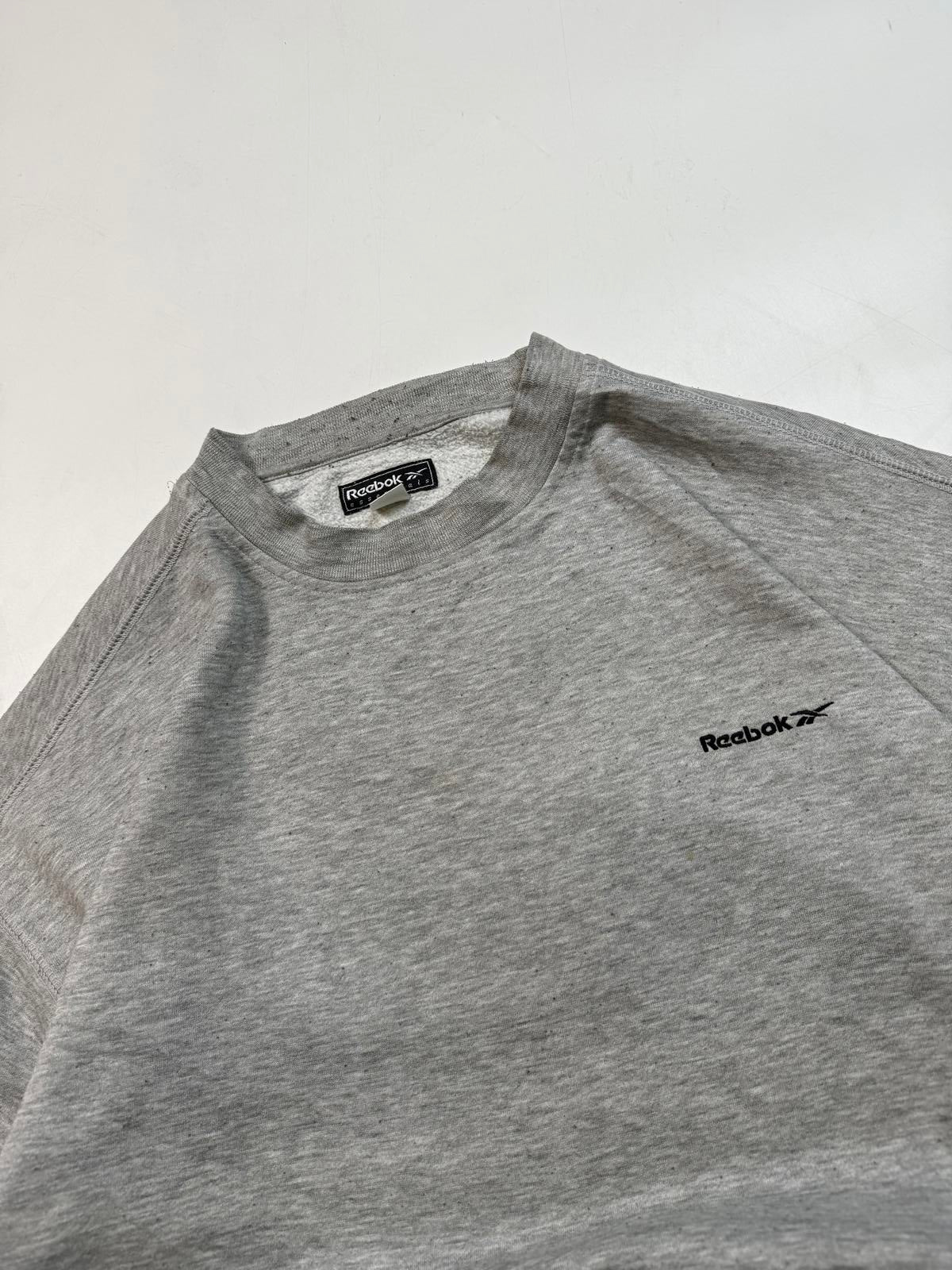 Vintage 90s reebok essentials sweatshirt (XL)