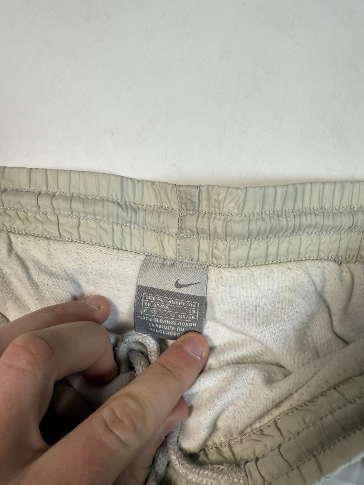 Vintage Y2K Nike side stripe baggy track pants (XL)