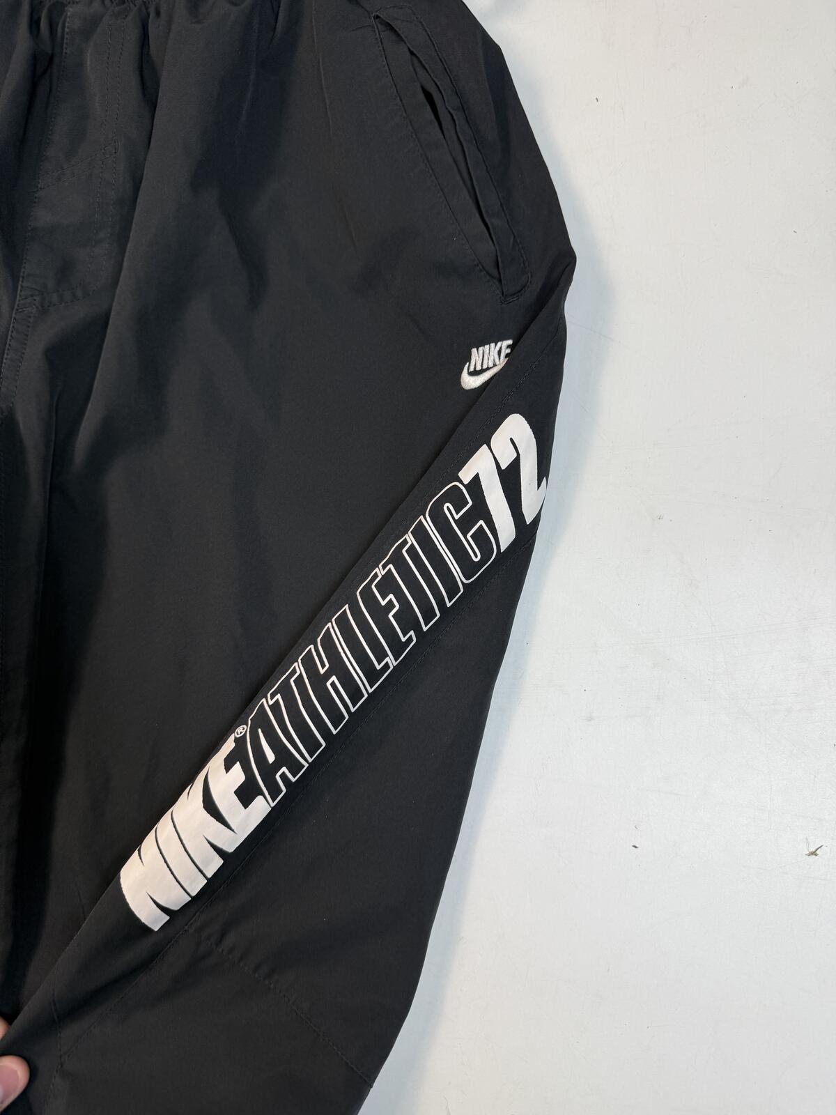Vintage Y2K Nike athletic baggy track pants (L)