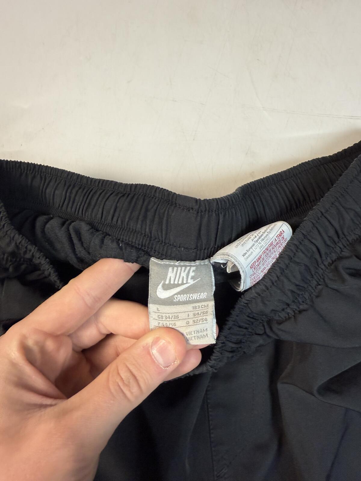 Vintage Y2K Nike athletic baggy track pants (L)