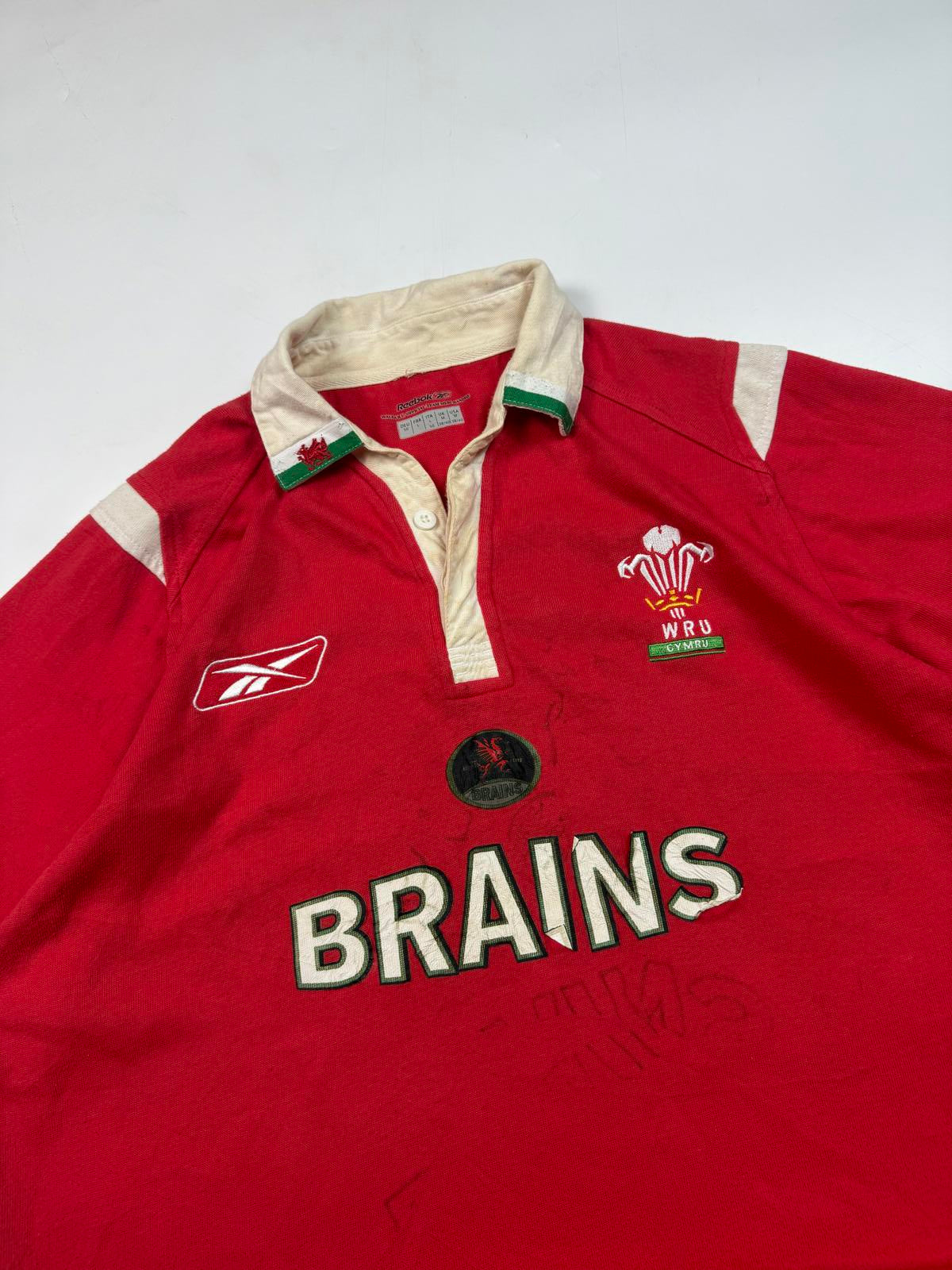 Vintage Wales 2005/06 Reebok rugby union shirt (M)