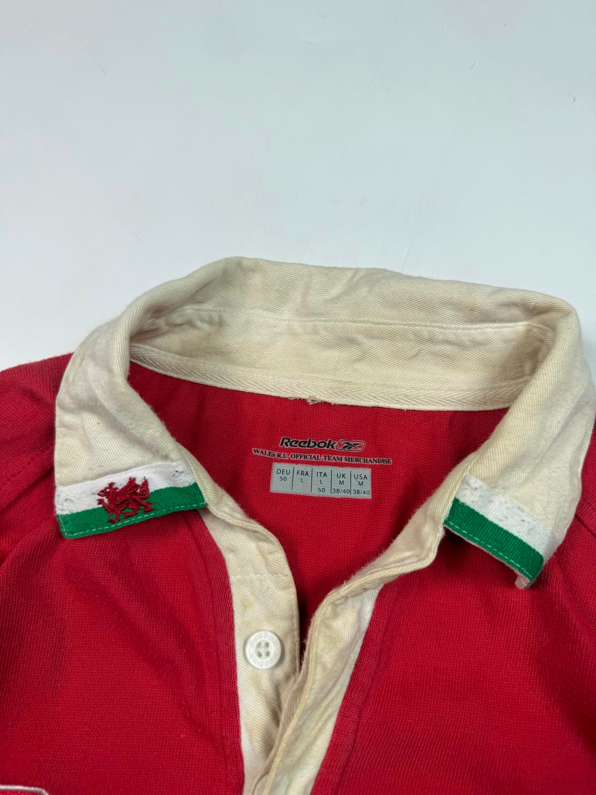 Vintage Wales 2005/06 Reebok rugby union shirt (M)