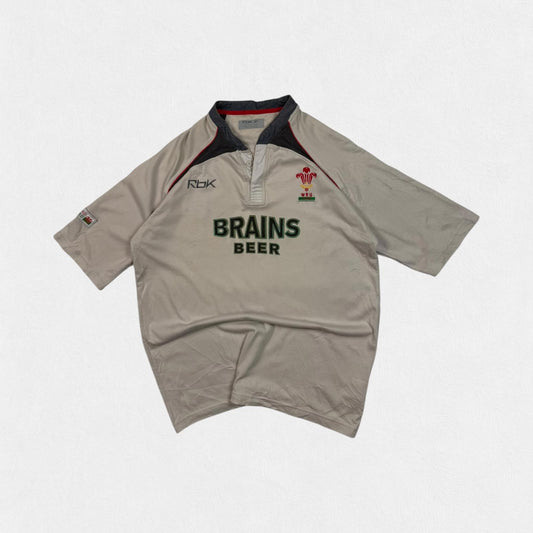 Vintage Wales 2005-07 Reebok away rugby union shirt (L)