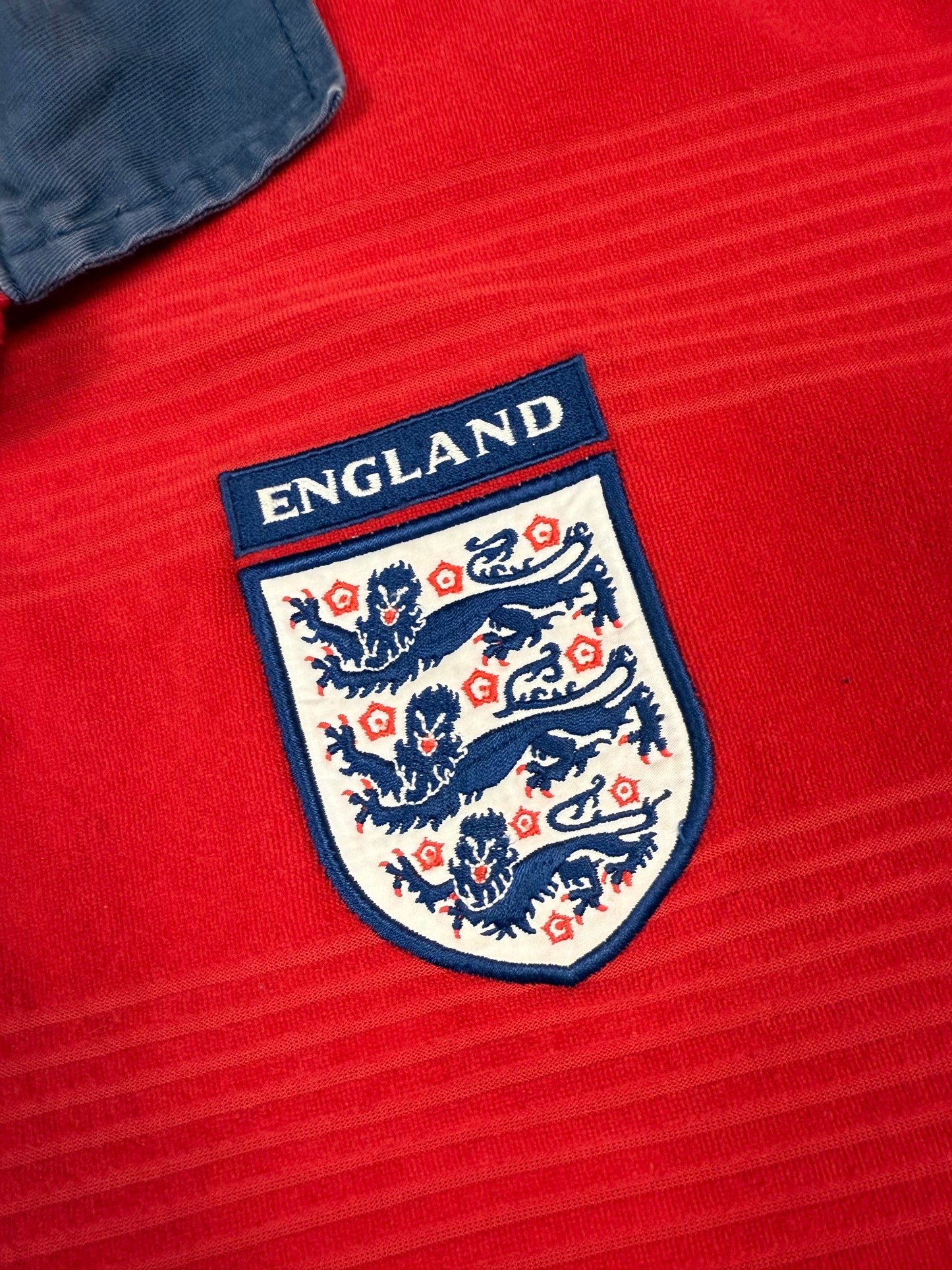 Vintage England 1999-01 Umbro away football shirt (L)