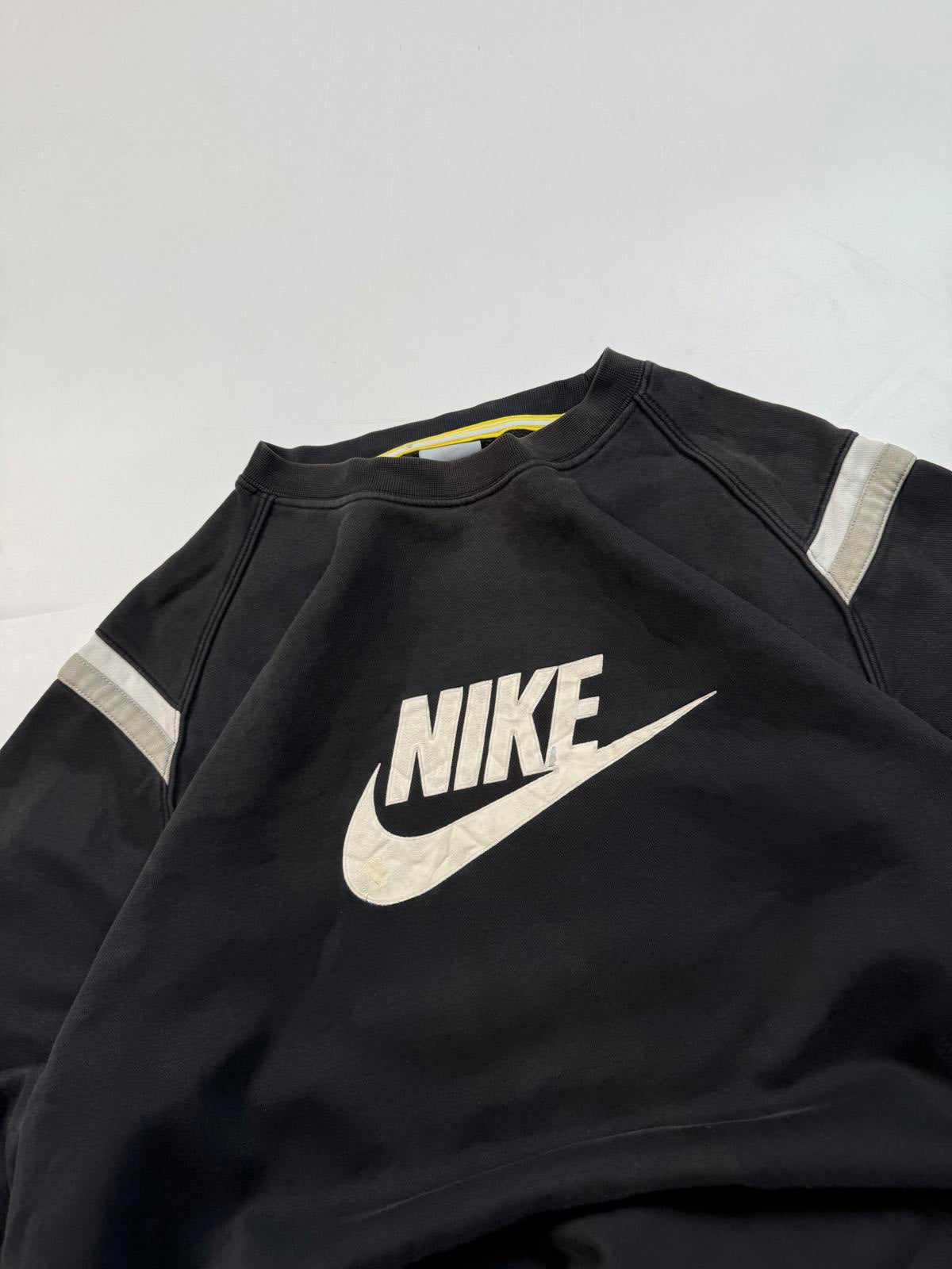 Vintage Nike spell out sweatshirt (M)