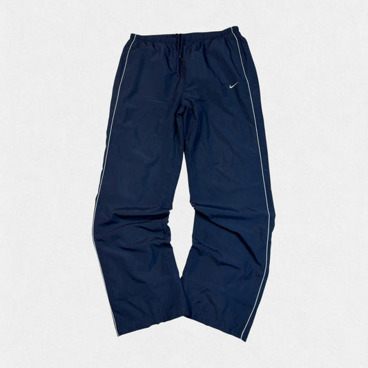 Vintage Y2K Nike baggy track pants (L)