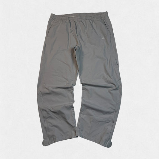 Vintage Nike baggy track pants (XL)