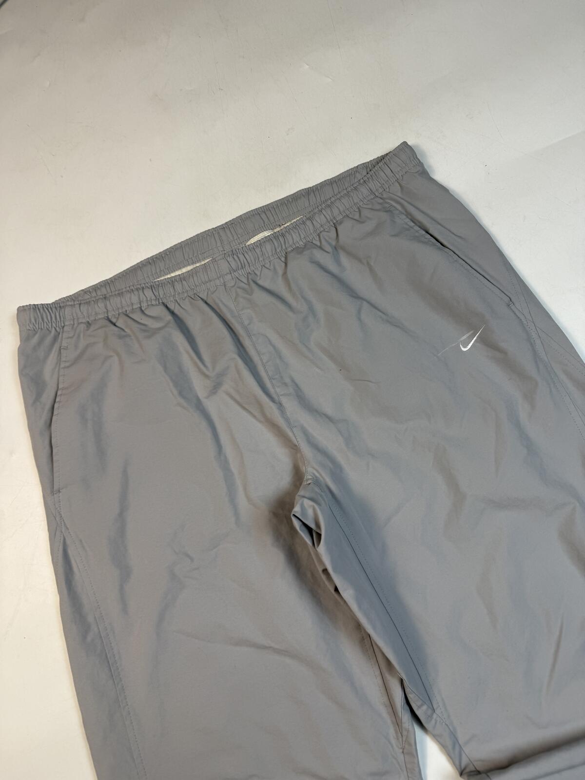 Vintage Nike baggy track pants (XL)