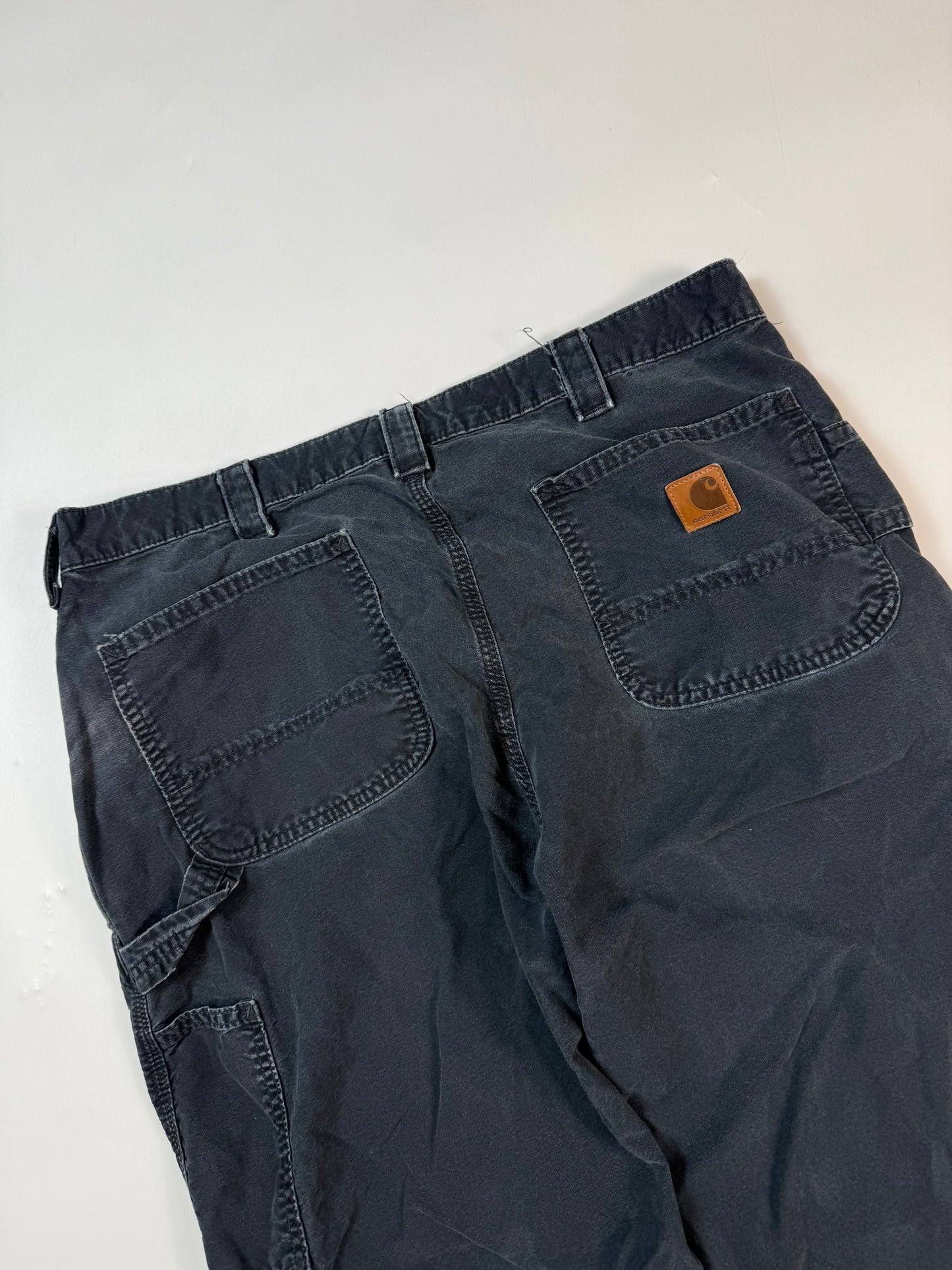 Carhartt baggy carpenter pants (W36)