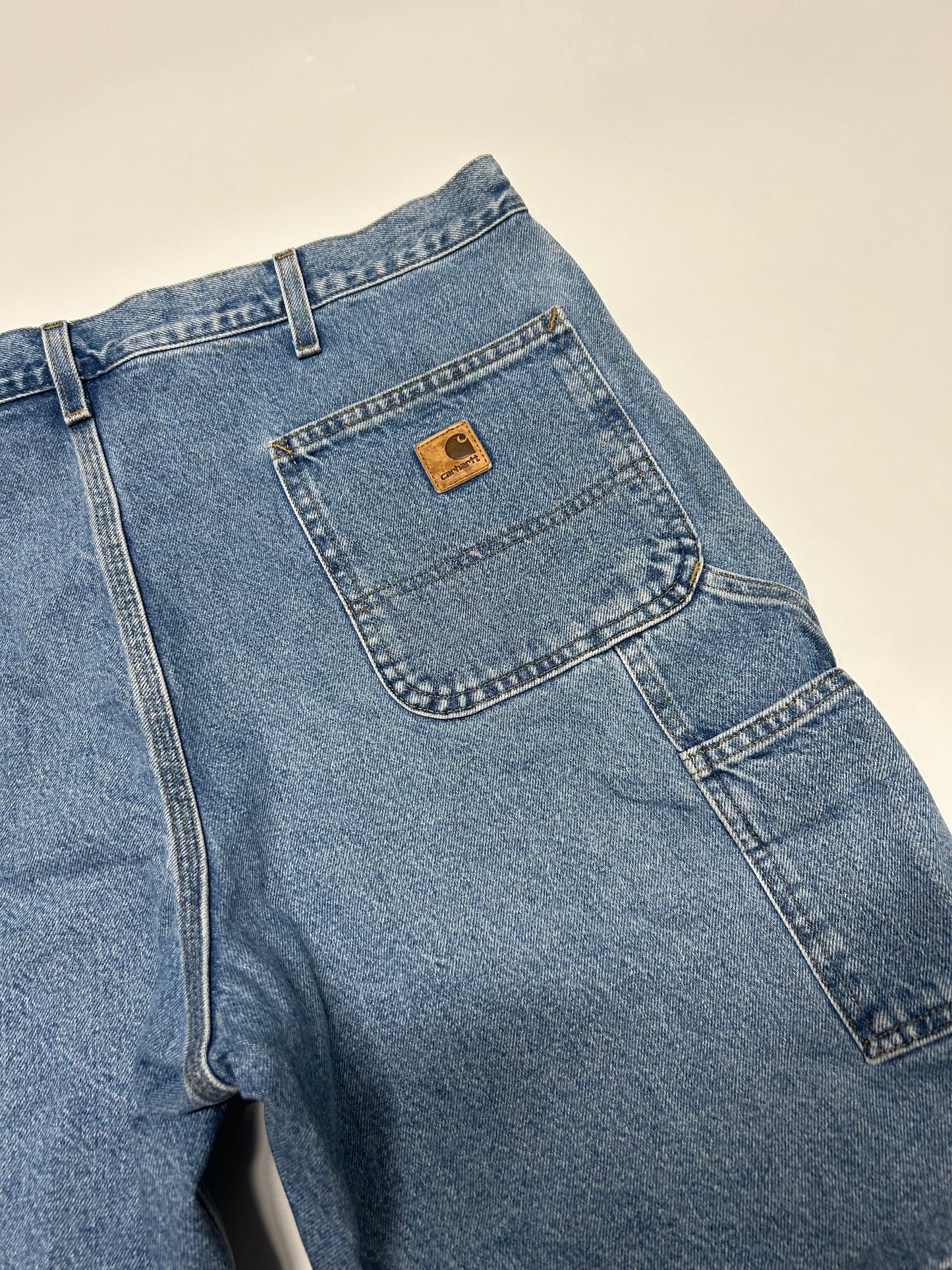 Vintage Carhartt baggy carpenter jorts (W40)