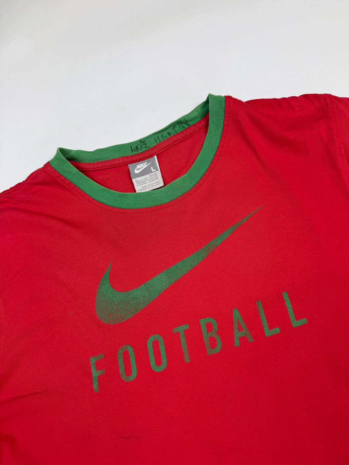 Vintage Nike Portugal football centre swoosh tee (L)