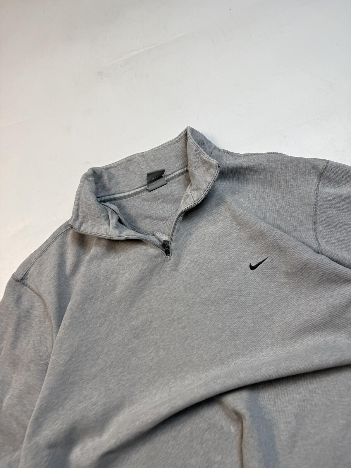 Vintage Y2K Nike quarter zip sweatshirt (XL)