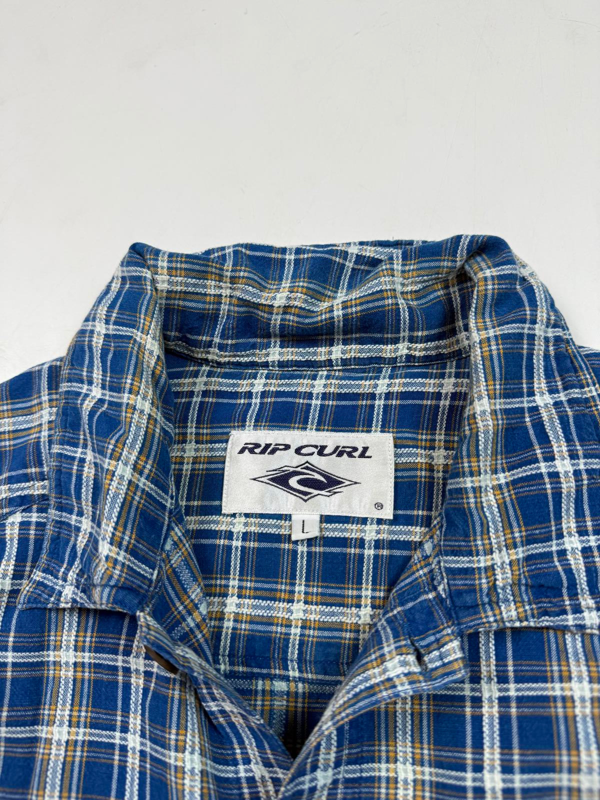 Vintage Y2K Ripcurl checkered short sleeve shirt (L)