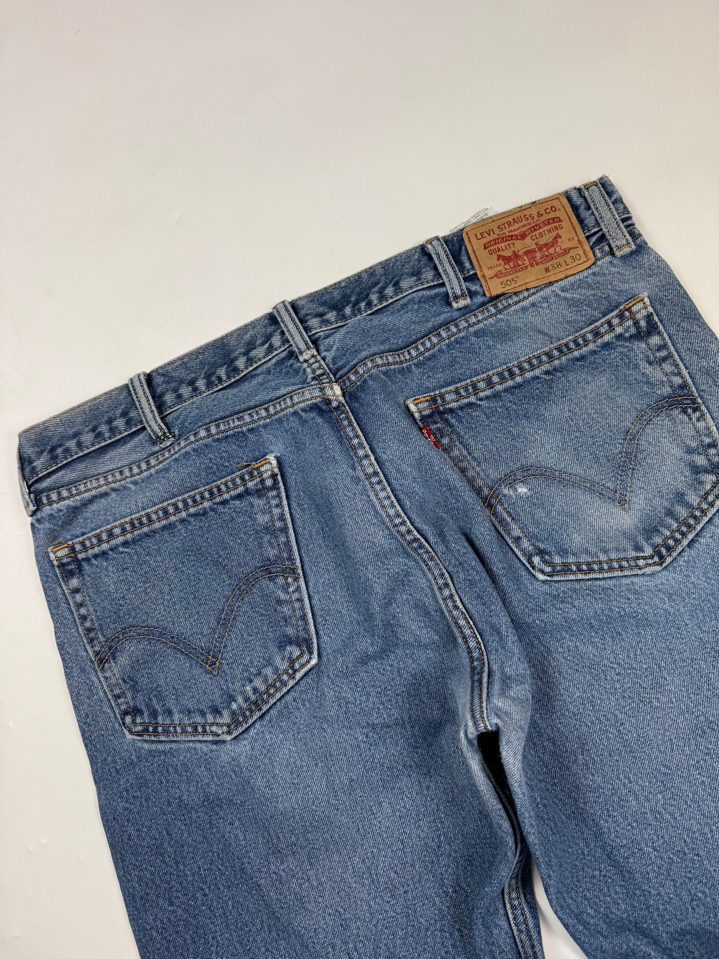 Levi's 505 jeans (W38)