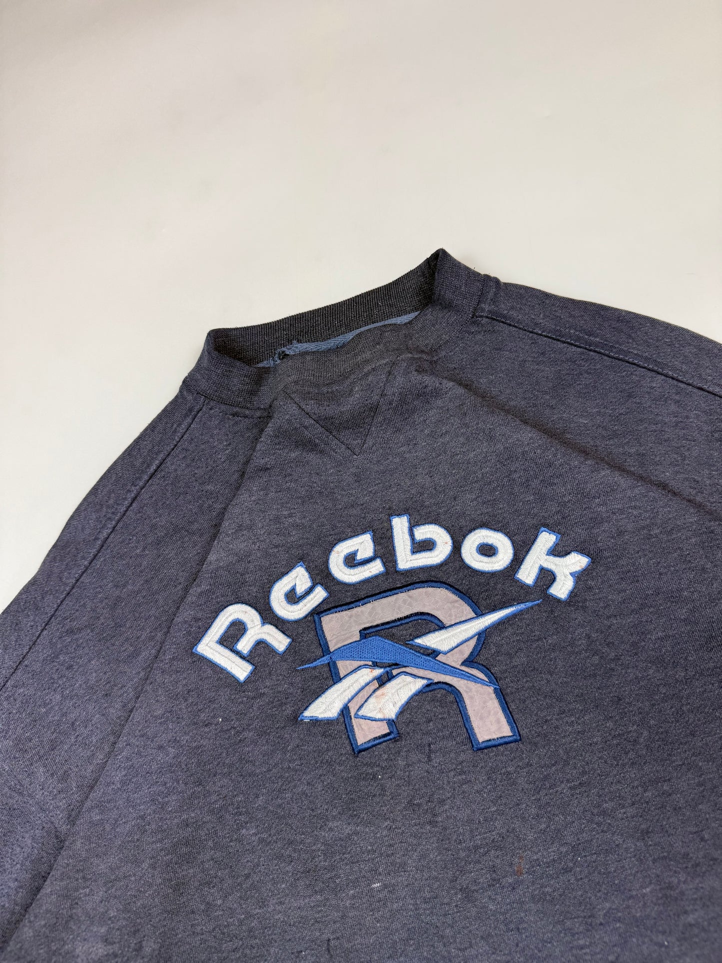 Vintage 90s Reebok spell out sweatshirt (L)