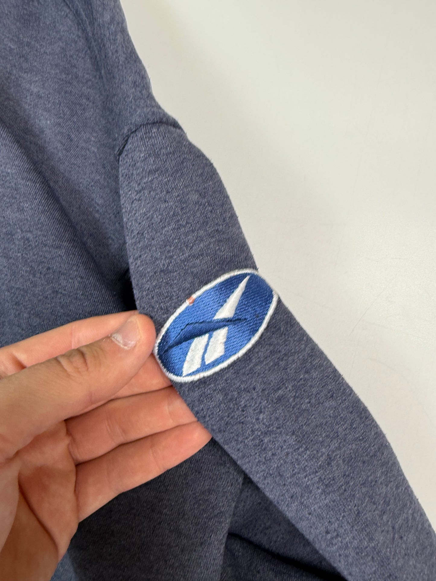 Vintage 90s Reebok spell out sweatshirt (L)