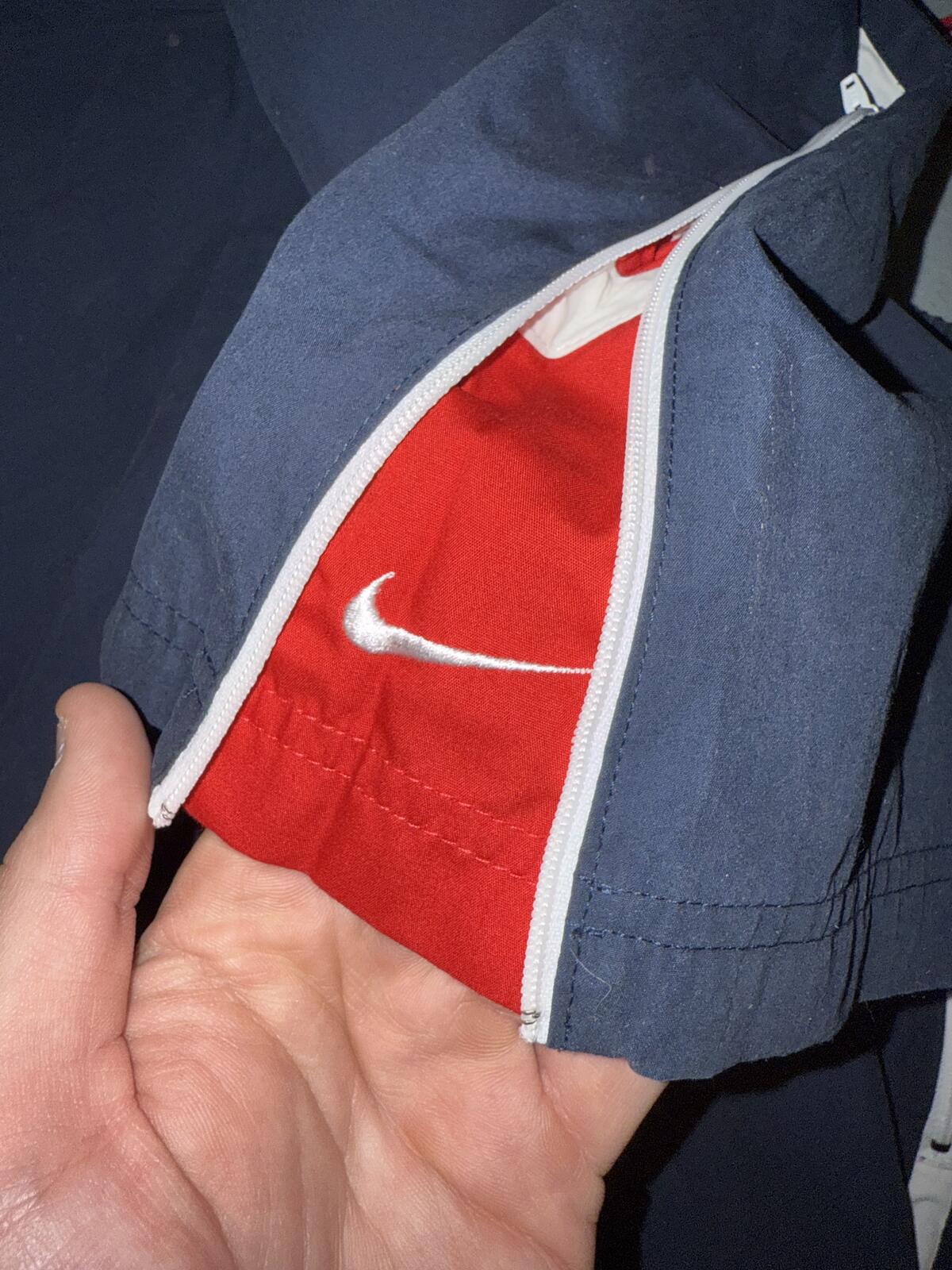 Vintage Y2K Nike side stripe baggy track pants (L)