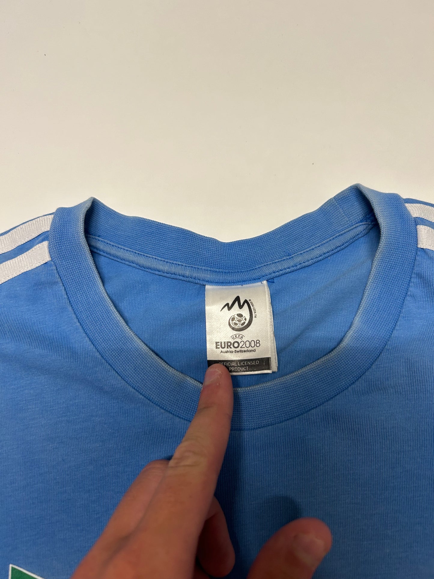 Vintage Adidas Italy euro 2008 tee (M)