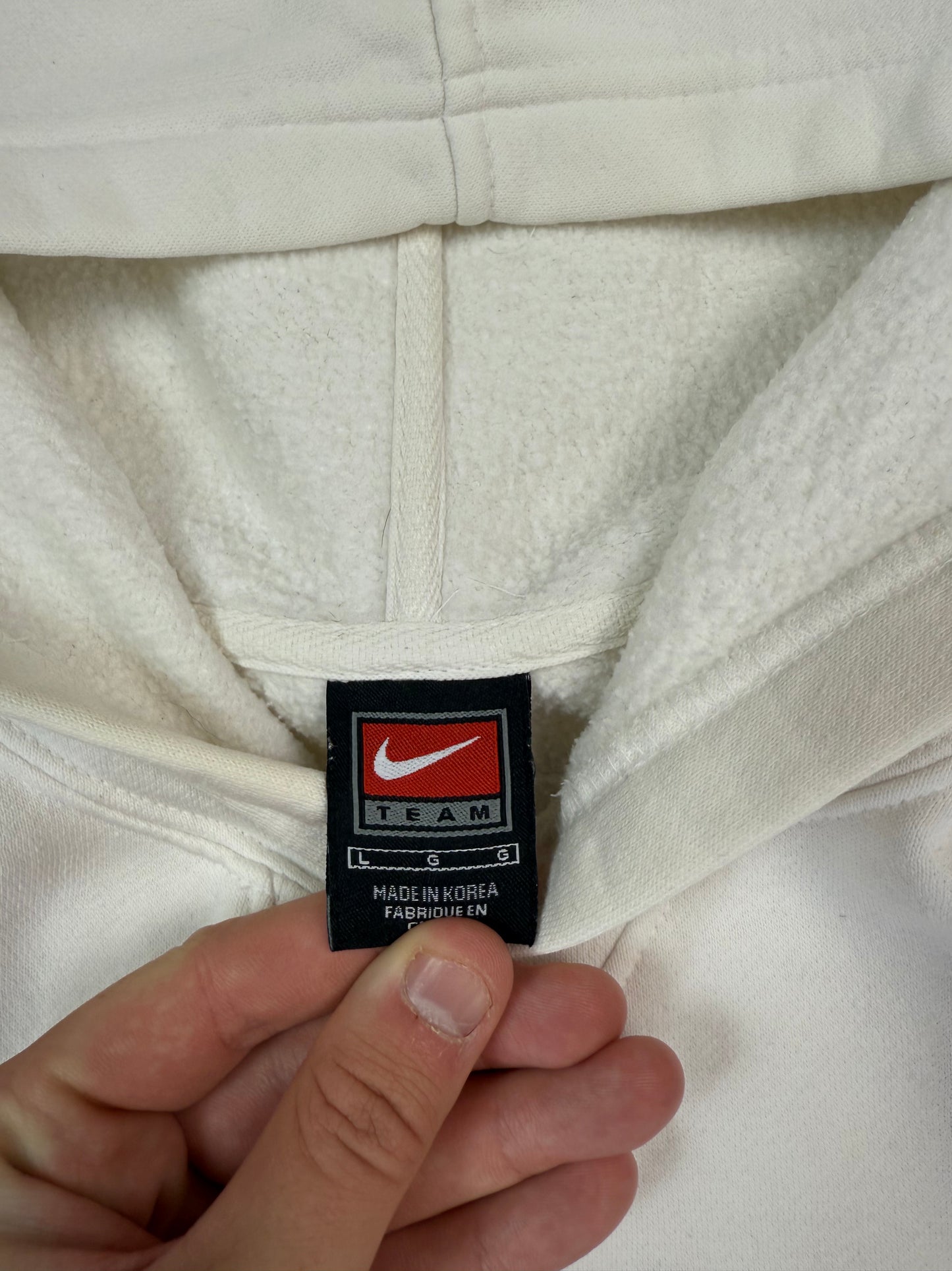 Vintage 90s Nike Boston Celtics centre swoosh hoodie (L)