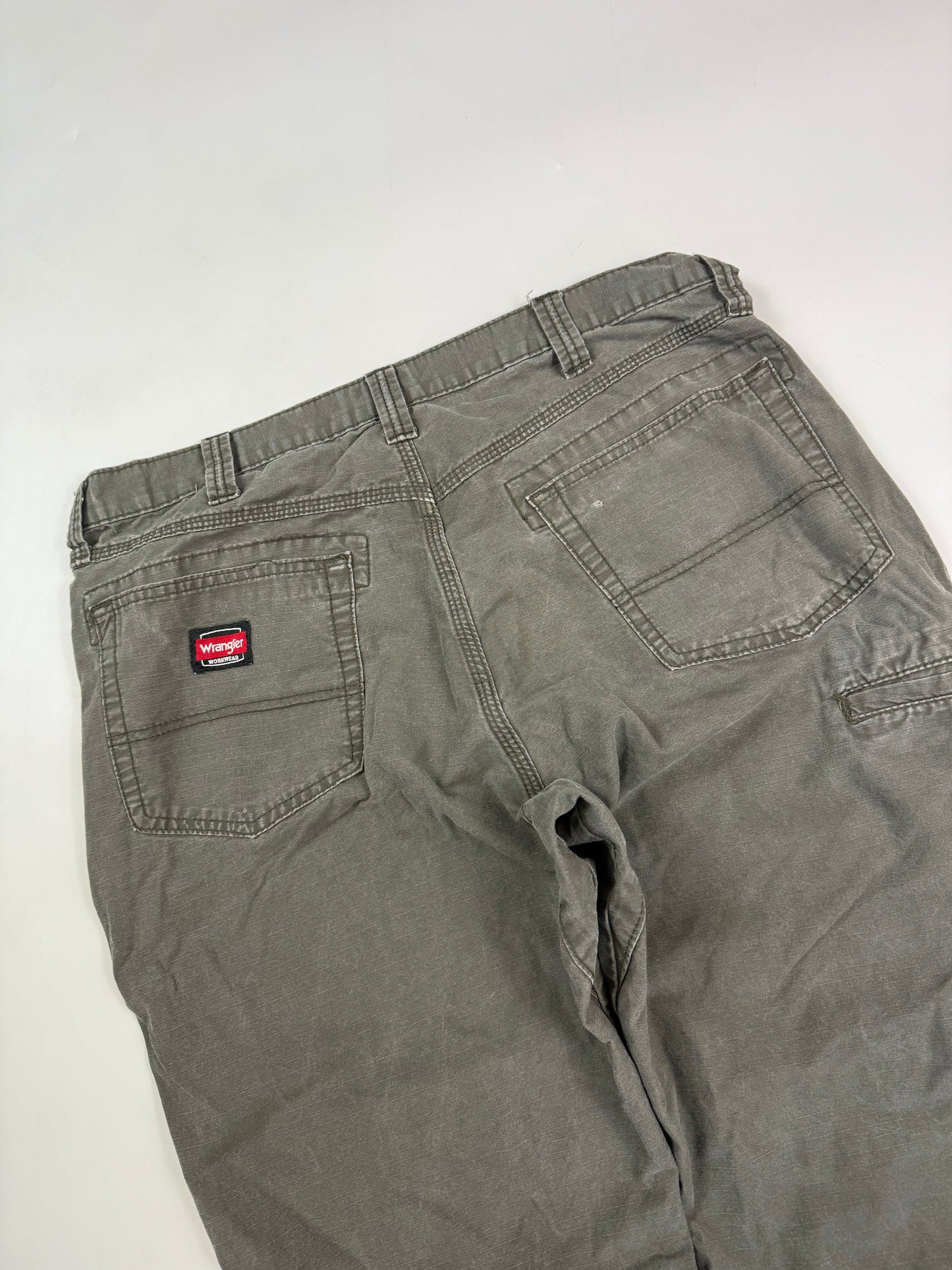 Vintage Wrangler baggy carpenter pants (W34)