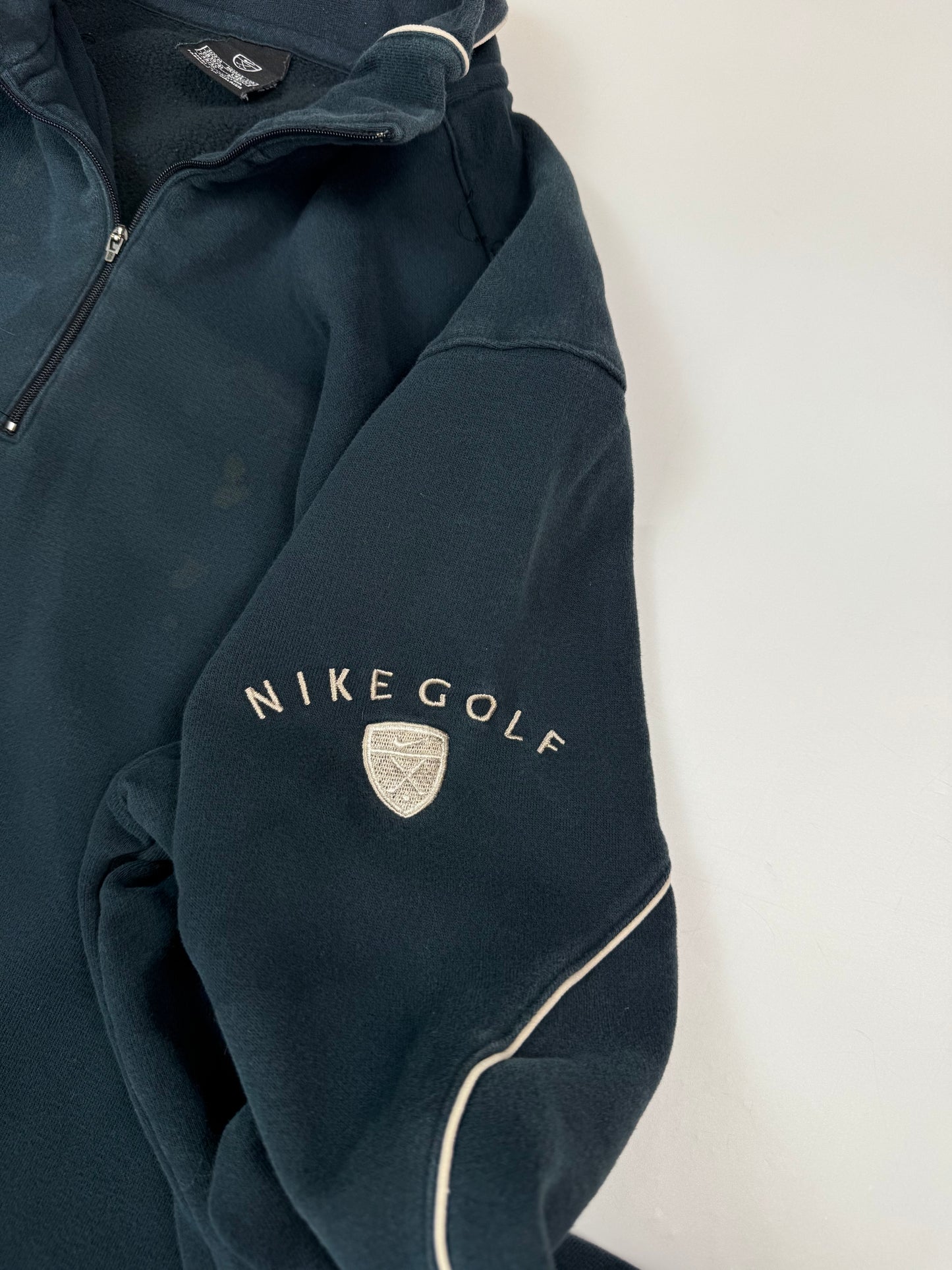 Vintage Nike golf quarter zip sweatshirt (M)